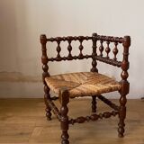 Fireplace armchair or children's straw corner