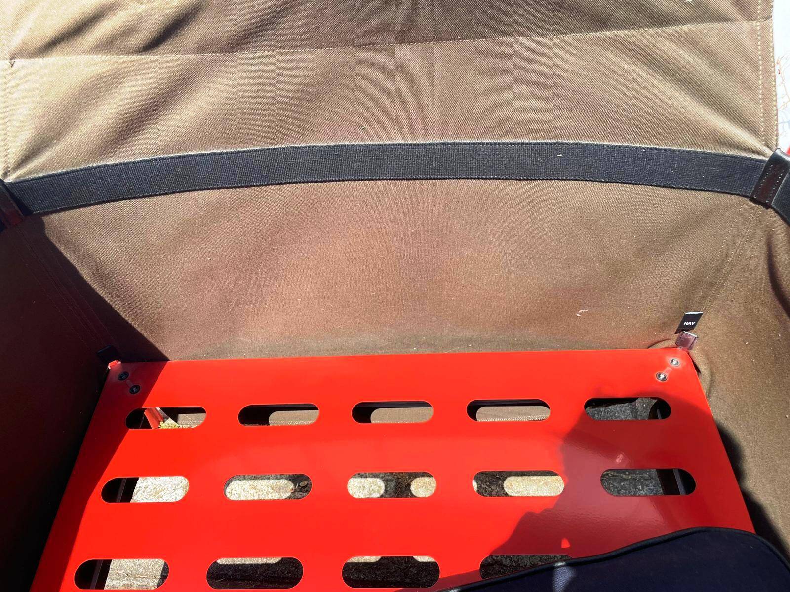 Can Chair, Hay