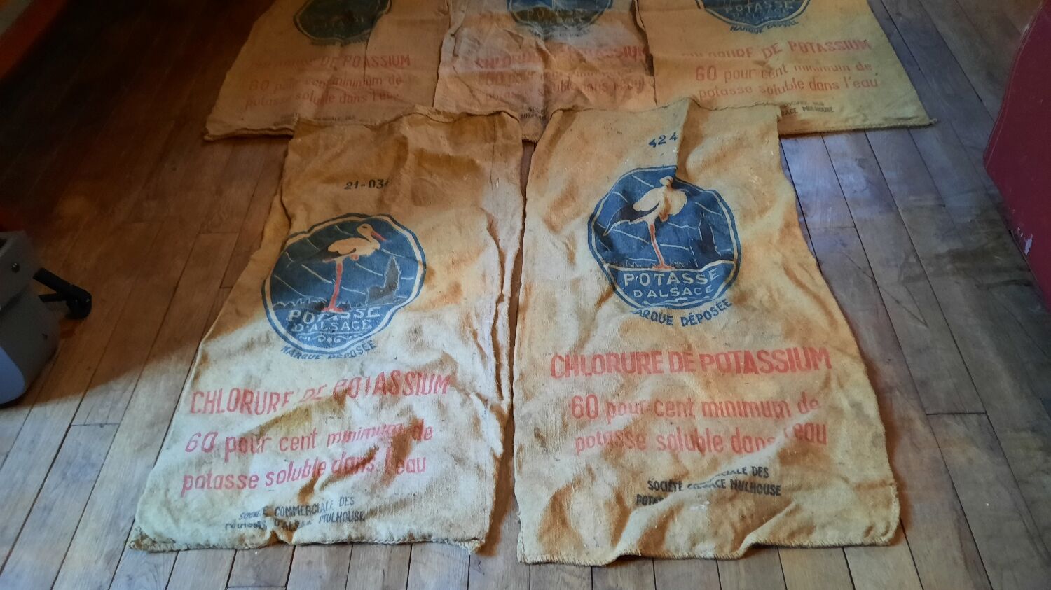 Set of 5 bags in burlap potash from Alsace