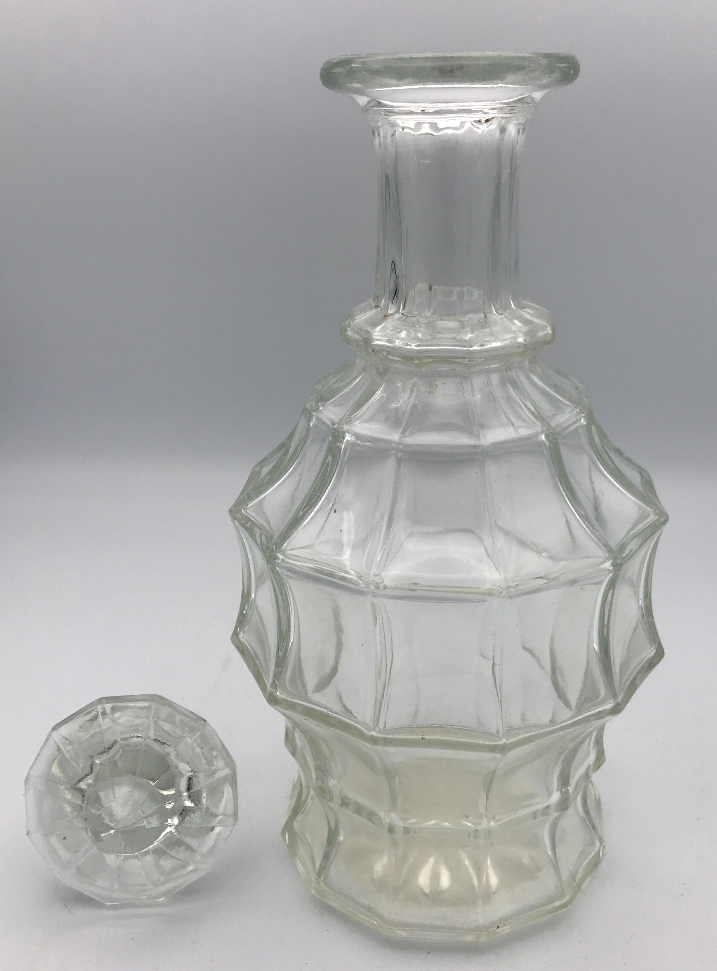 Old faceted glass liqueur carafe and stopper - 27 cm