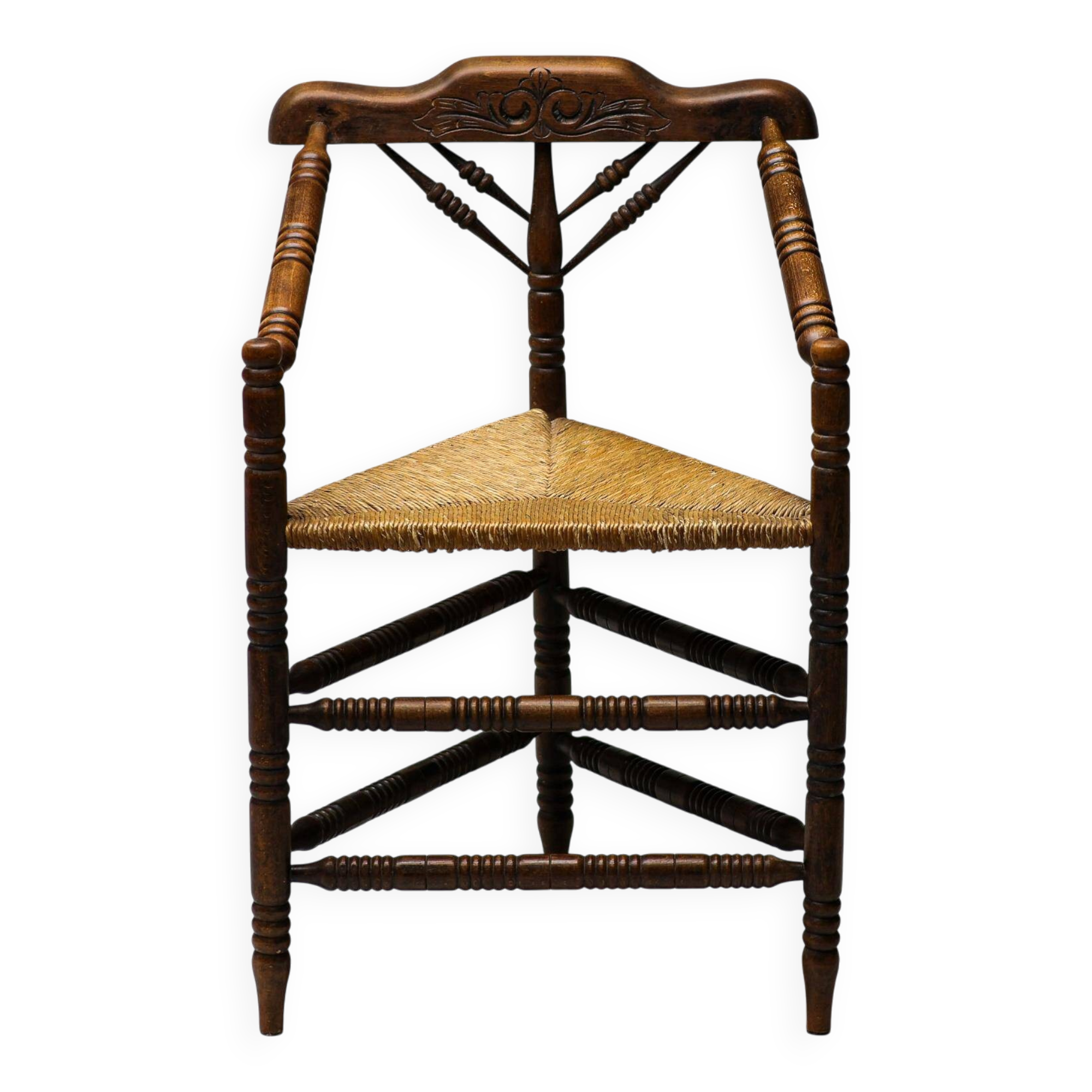 Mid Century Antiques spindle wood chaise with a rush seat.
