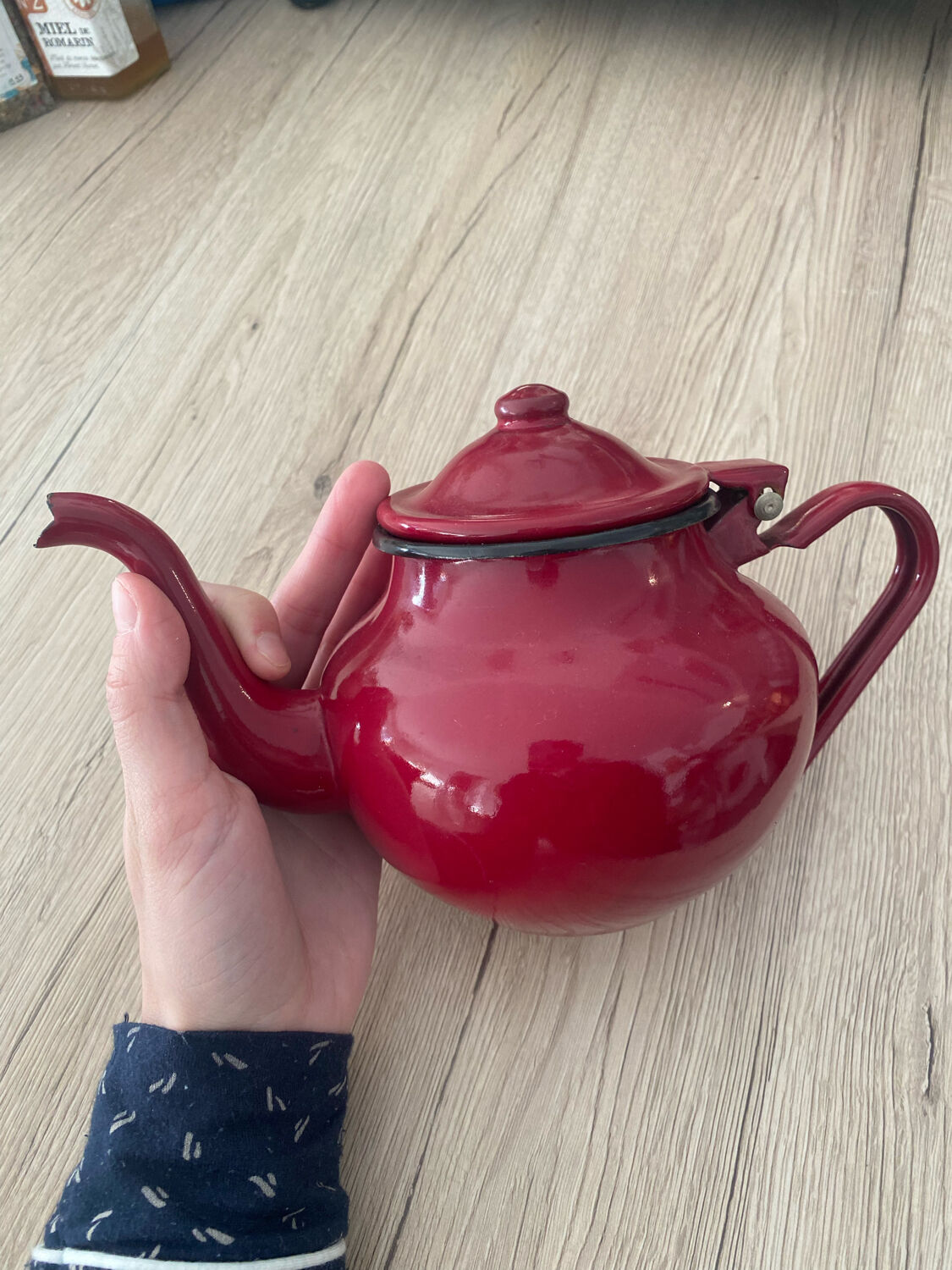 Burgundy glazed teapot