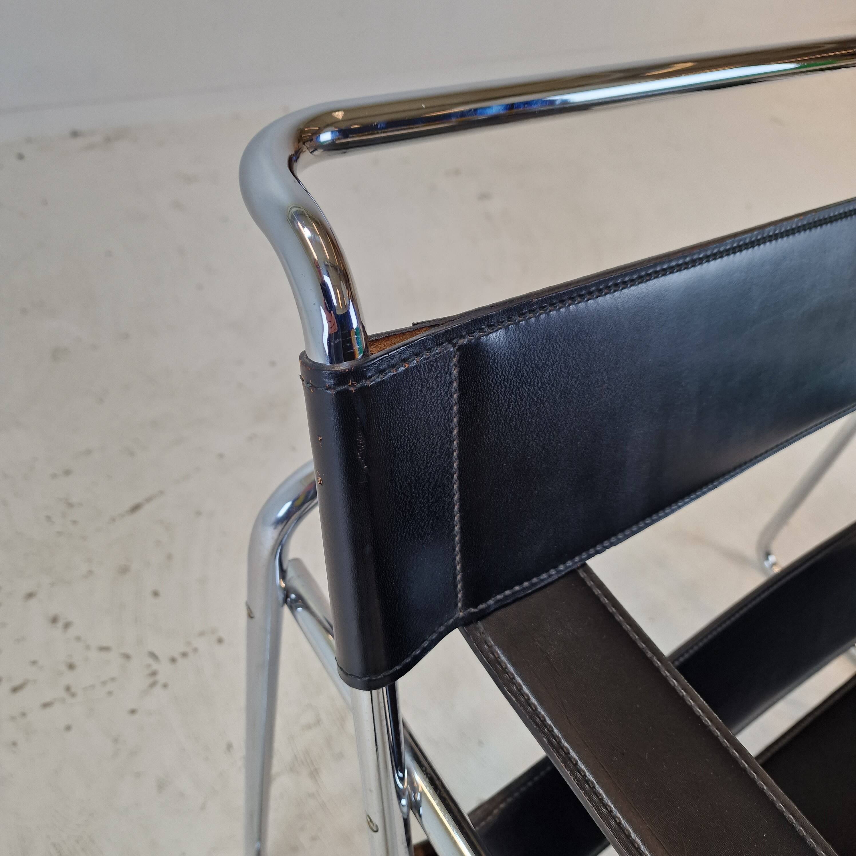 Set of 2 Wassily Chairs by Marcel Breuer