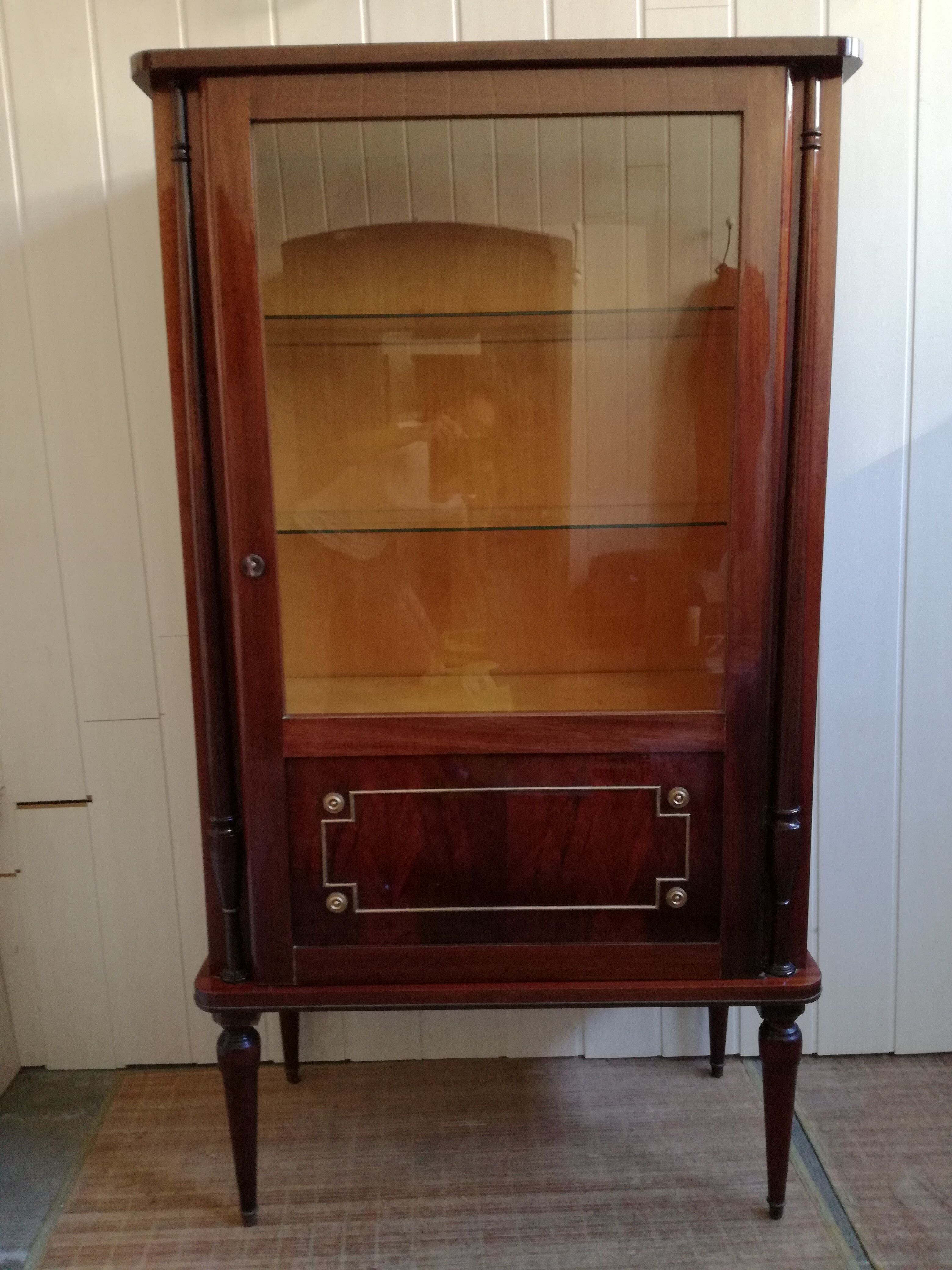 Showcase Louis XVI style mahogany