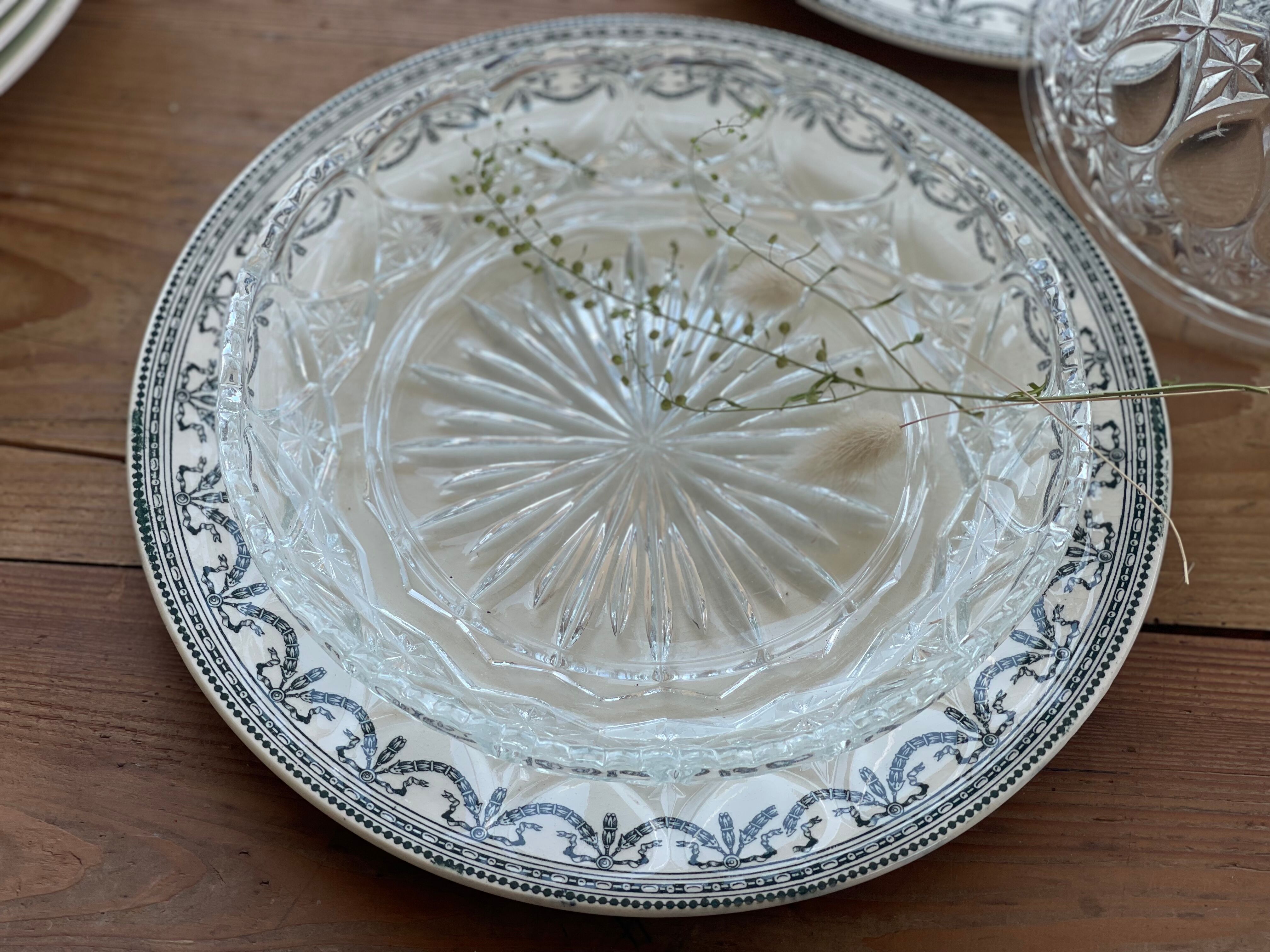 Crystal dish and bell