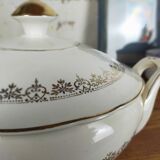 Villeroy and Boch tureen