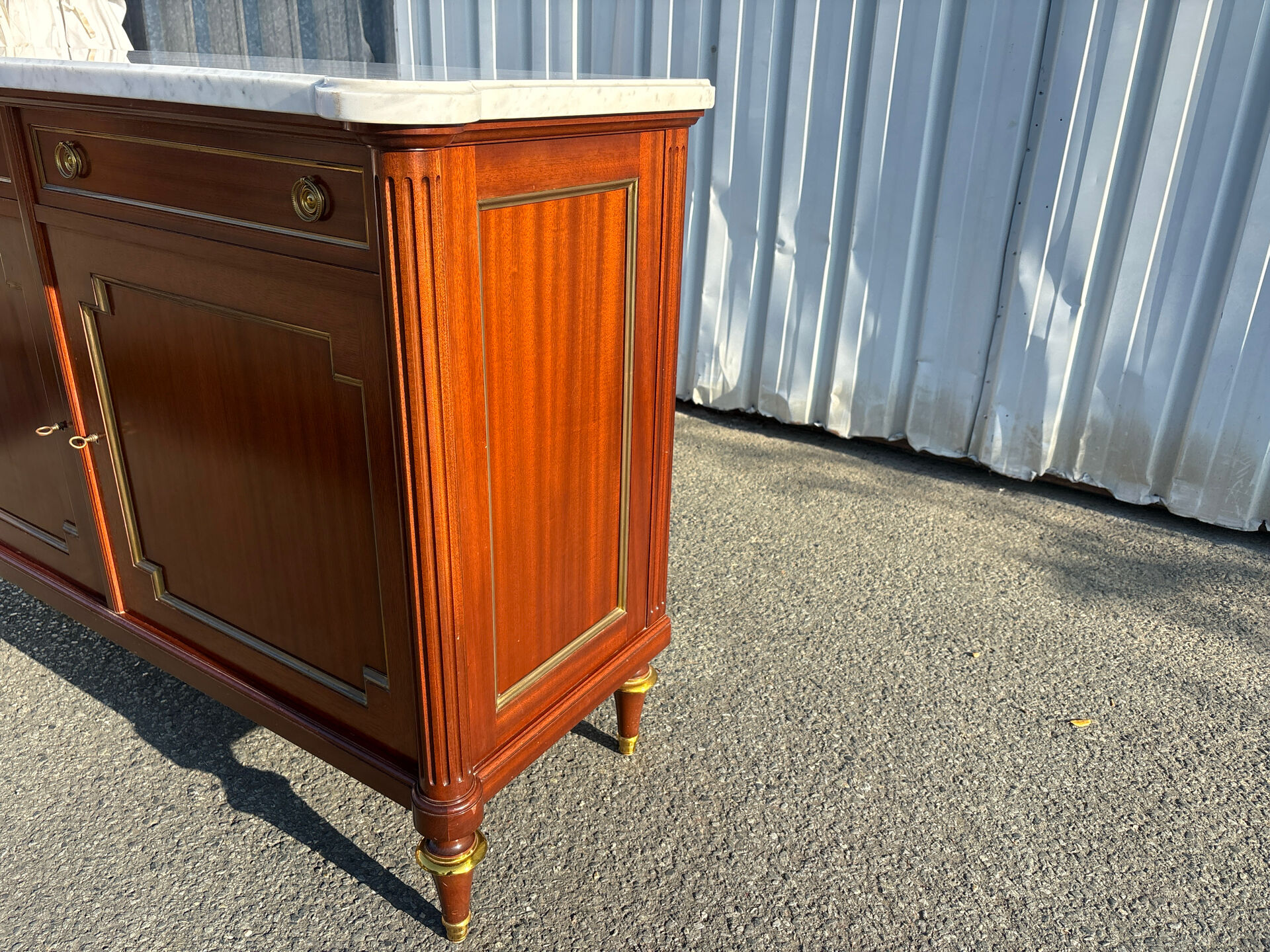 Neoclassical enfilade Maurice Hirsch