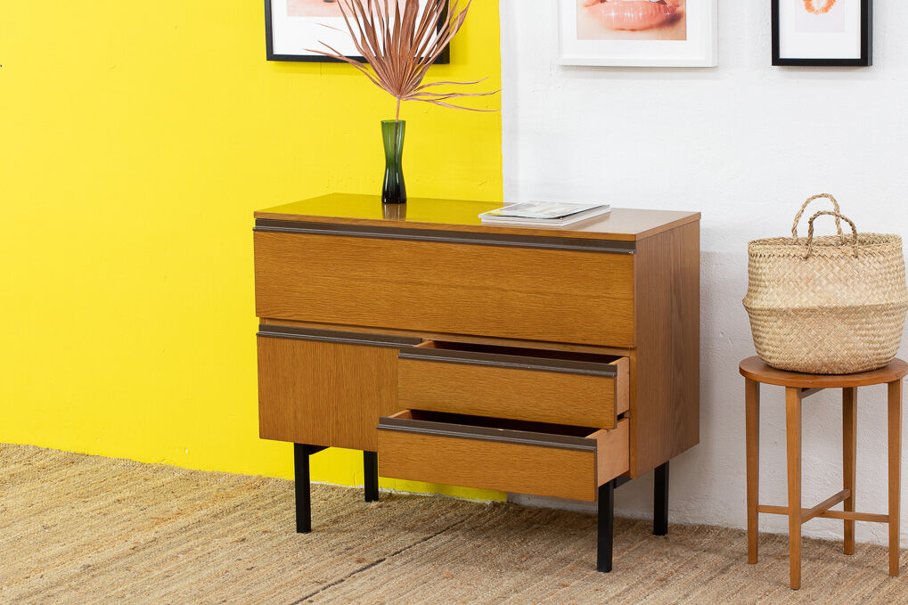 Vintage Scandinavian Chest of Drawers – 100 cm