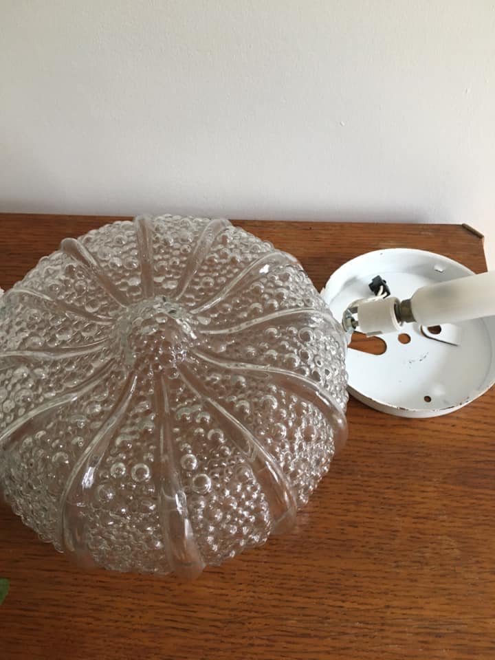 Ceiling light in molded glass bubbled with its grip support