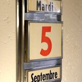 Perpetual calendar 60s