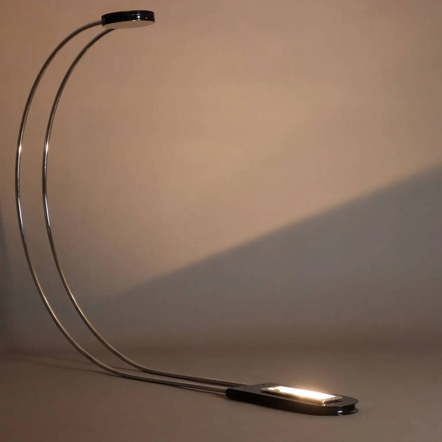 Skipper Gesto lamp, design by B. Gecchelin, vintage, metal, 1970s.