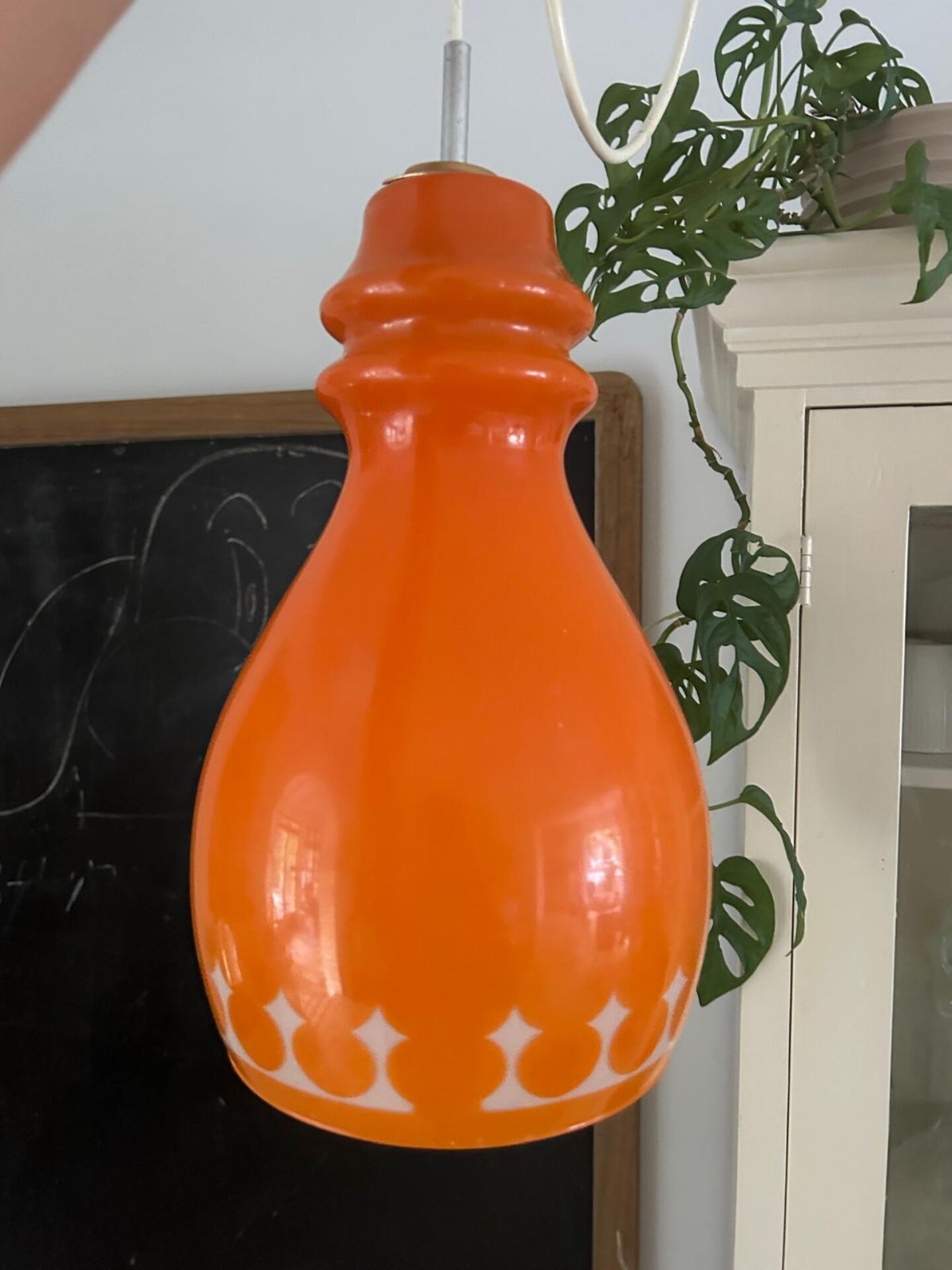Suspension orange année 70
