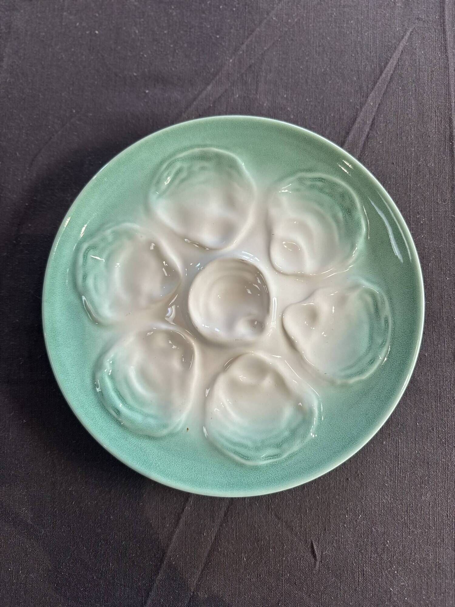 Niderviller sea-green earthenware oyster plates, set of 10 + dish