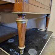 Commode en acajou et placage d'acajou époque Louis XVI, fin du 18ème s.