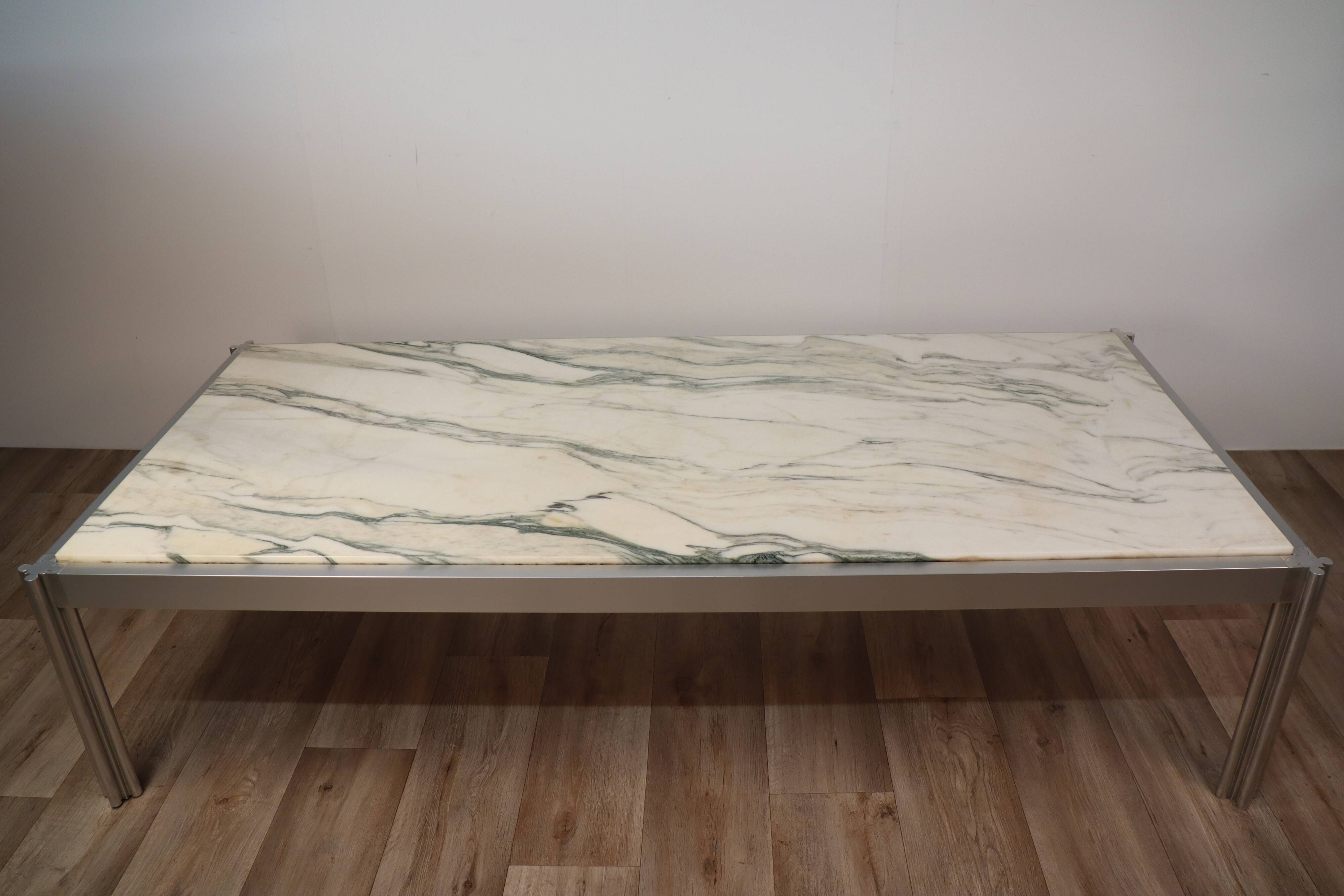 Table basse de Georges Ciancimino en marbre et aluminium, 1970