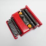 ETTORE SOTTSASS AND PERRY KING Typewriter Valentine Olivetti 1970 1980 came