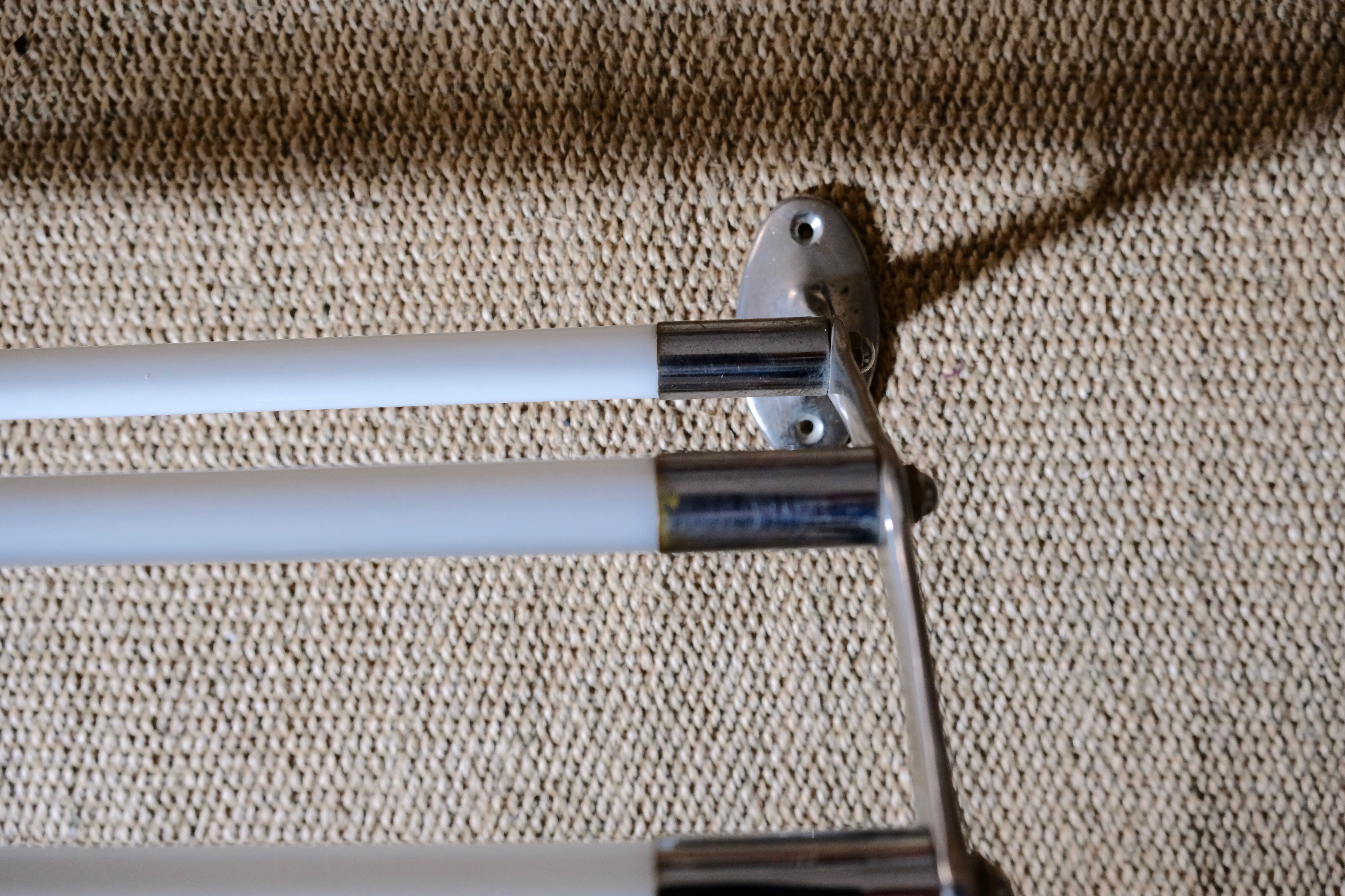 Patère de style Art Déco en métal et verre