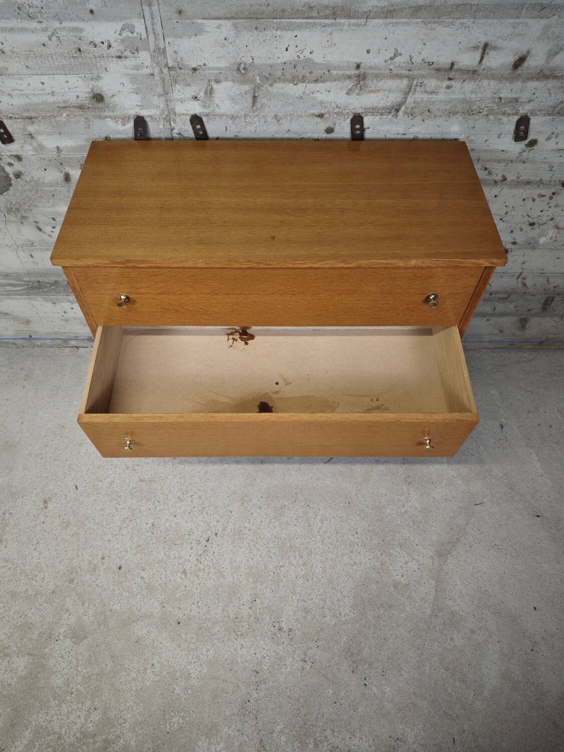 Vintage wooden chest of drawers