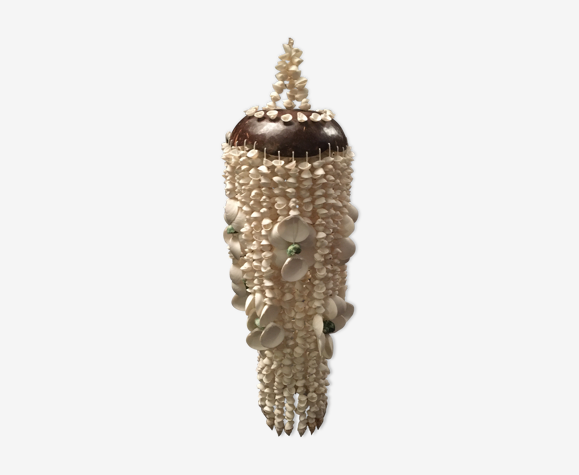 Shell hanging