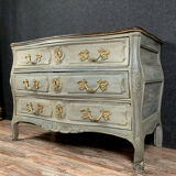 chest of drawers At the time Louis XV in lacquered wood