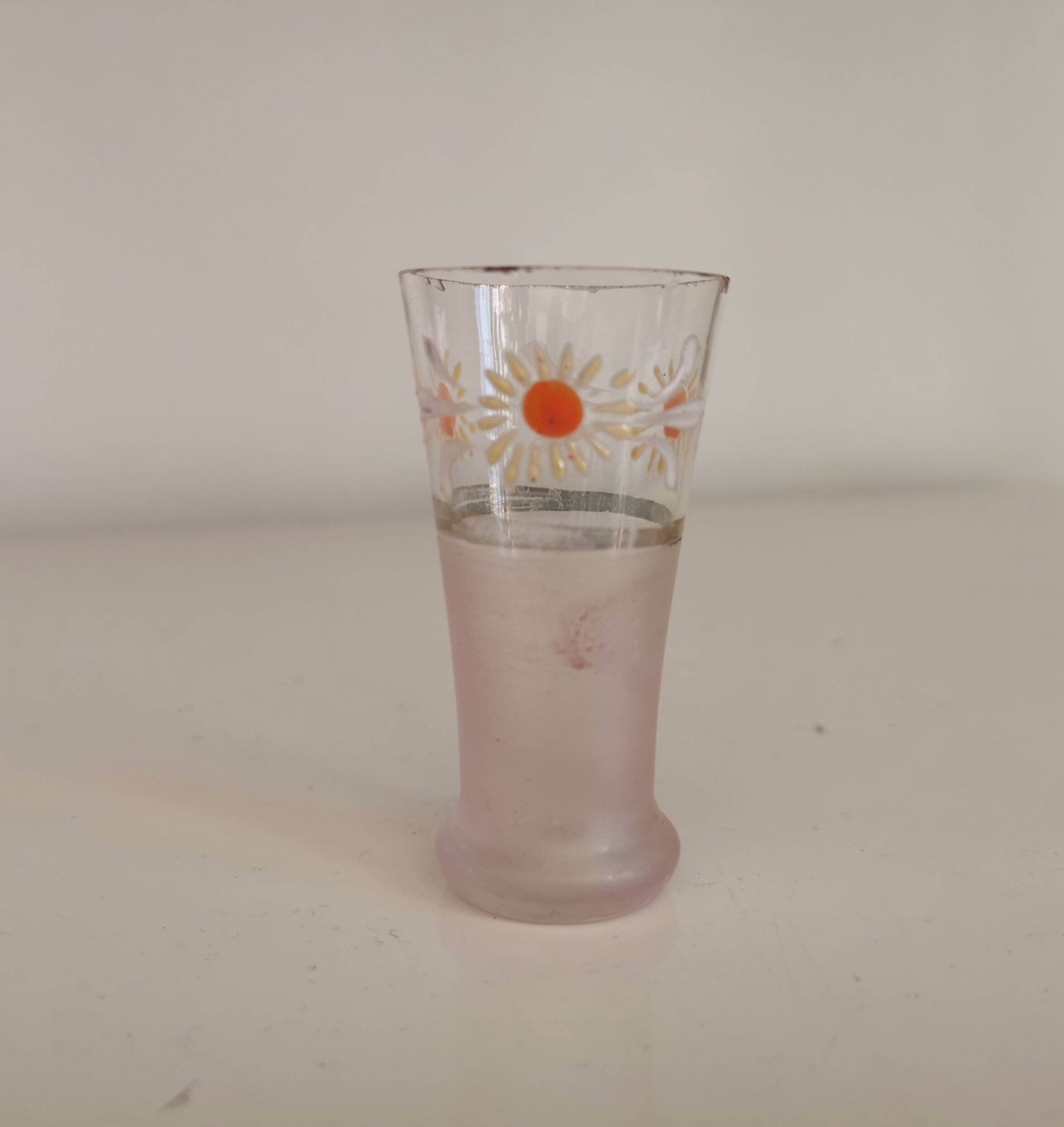 Liquor and glasses - year 1930