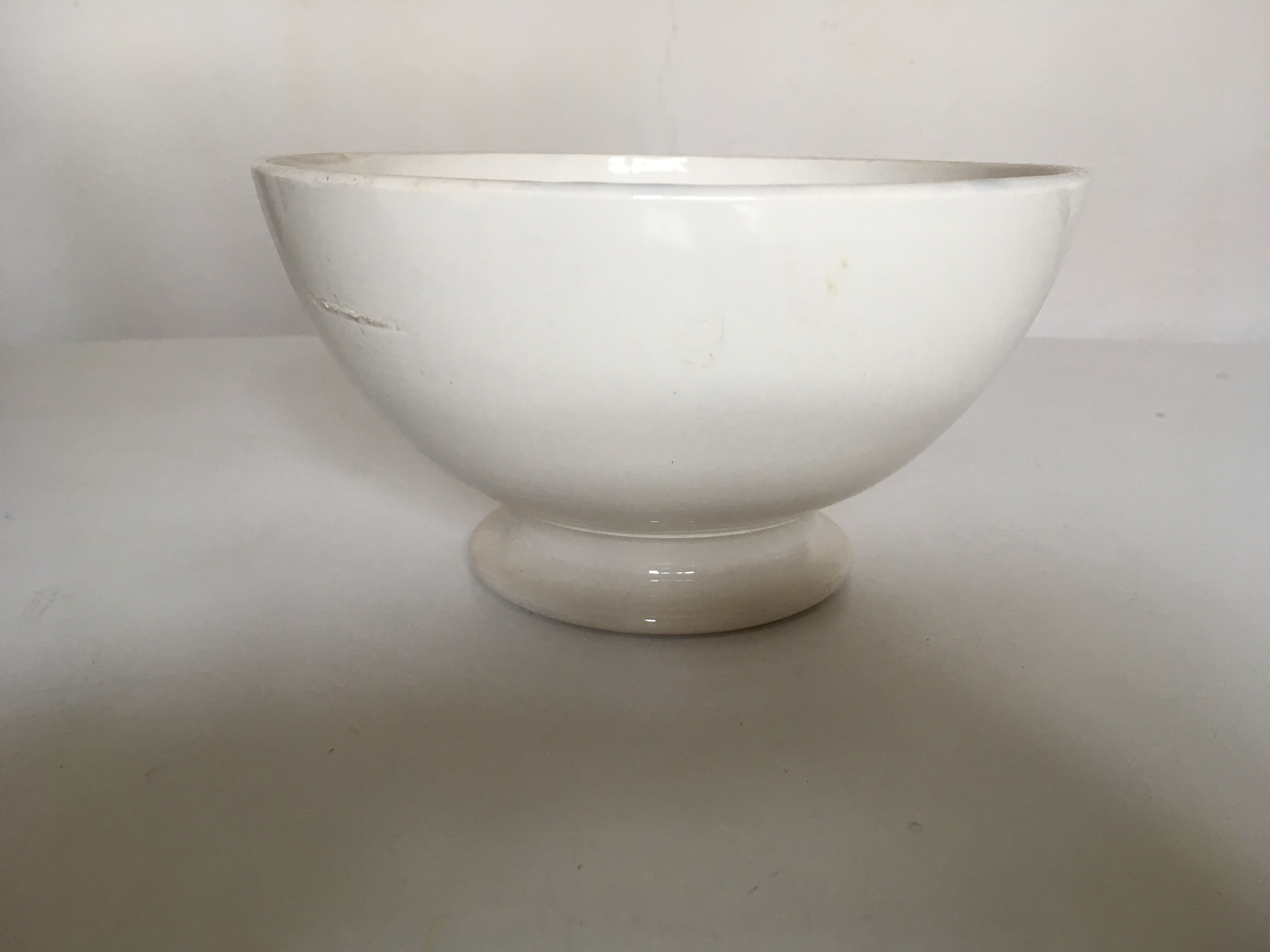 Creil and Montereau XL 19th bowl