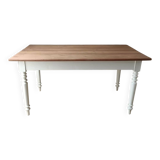 Farmhouse table