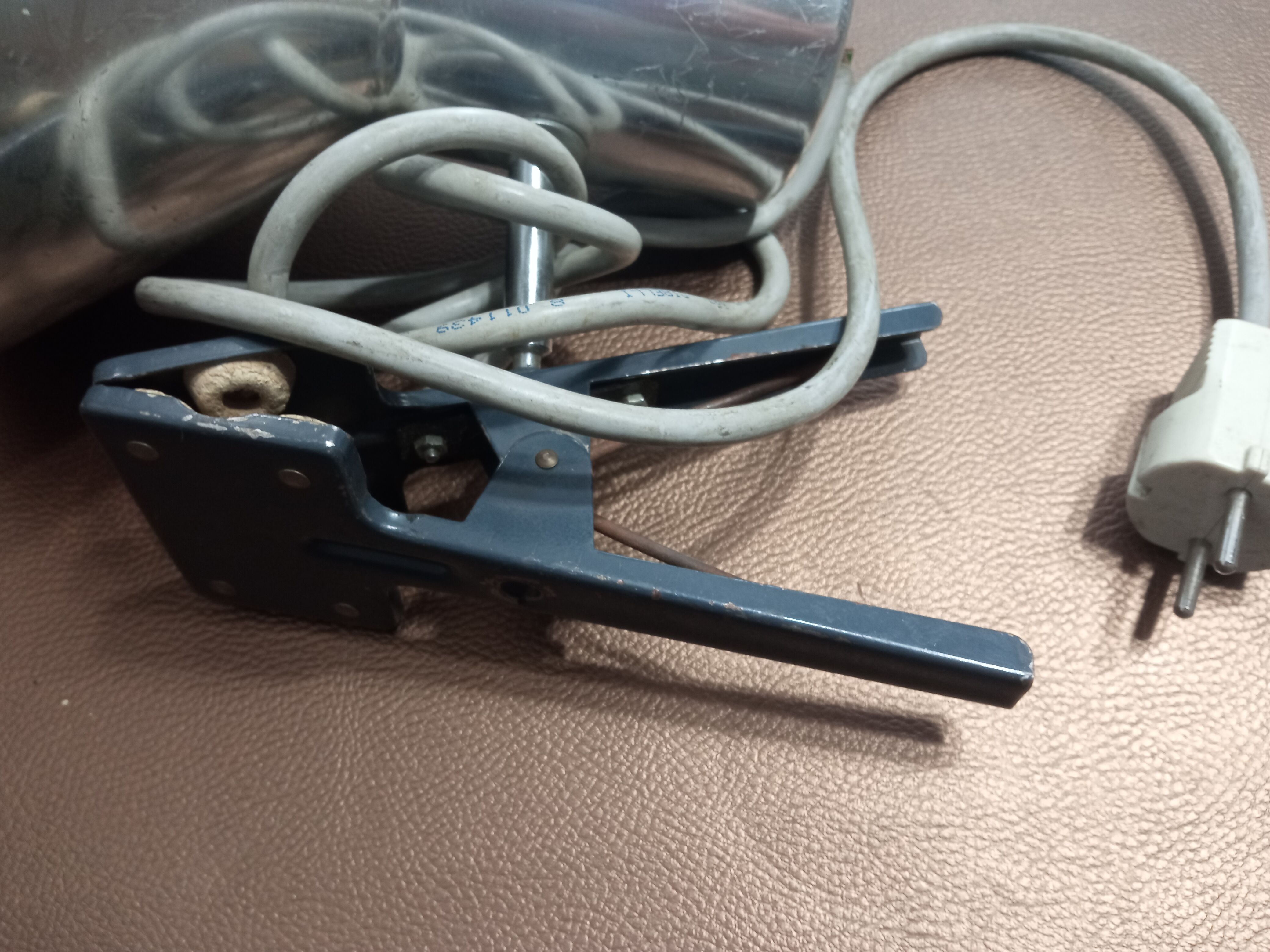 Large Model Industrial Clamp Spot