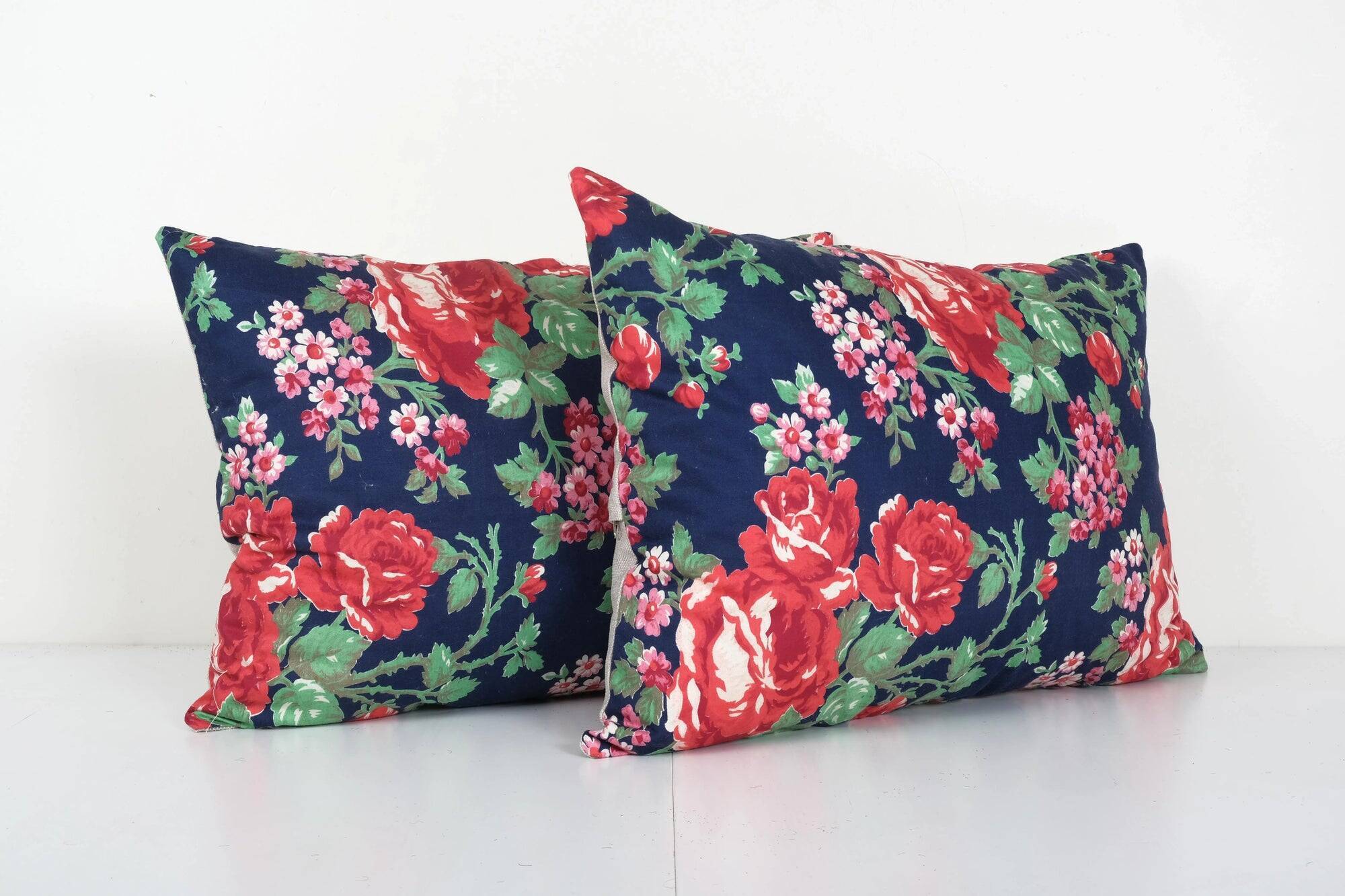 Set of 2 vintage Turkish cushion covers 56x41 cm