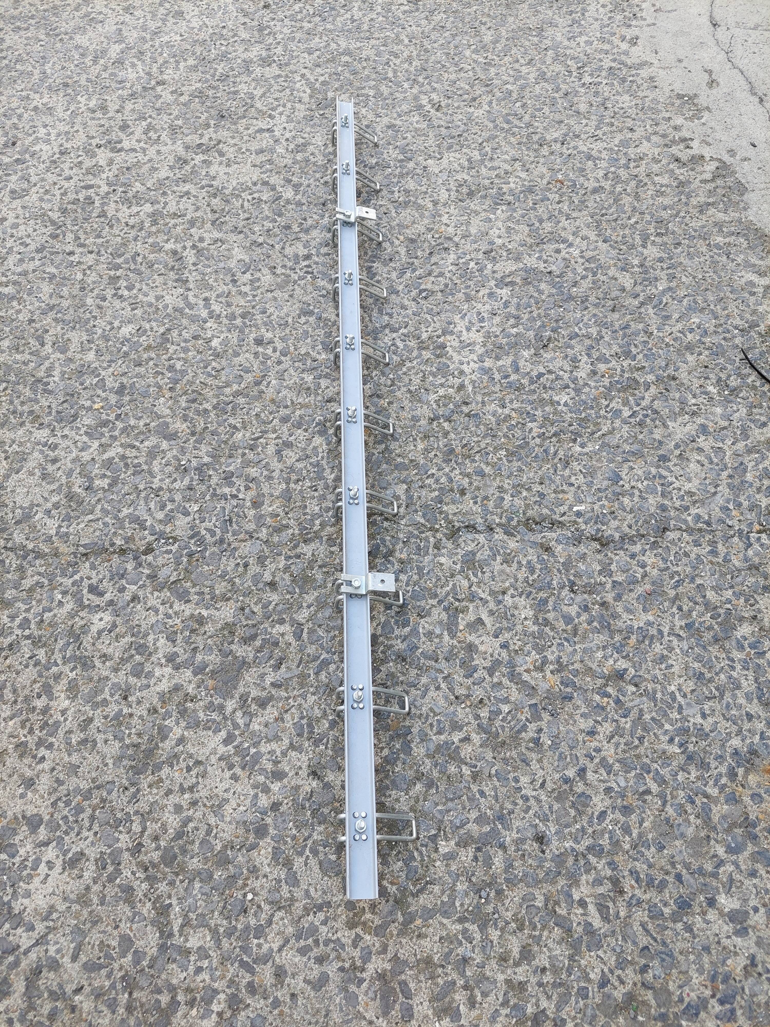 Set of 2 metal wall coat rack