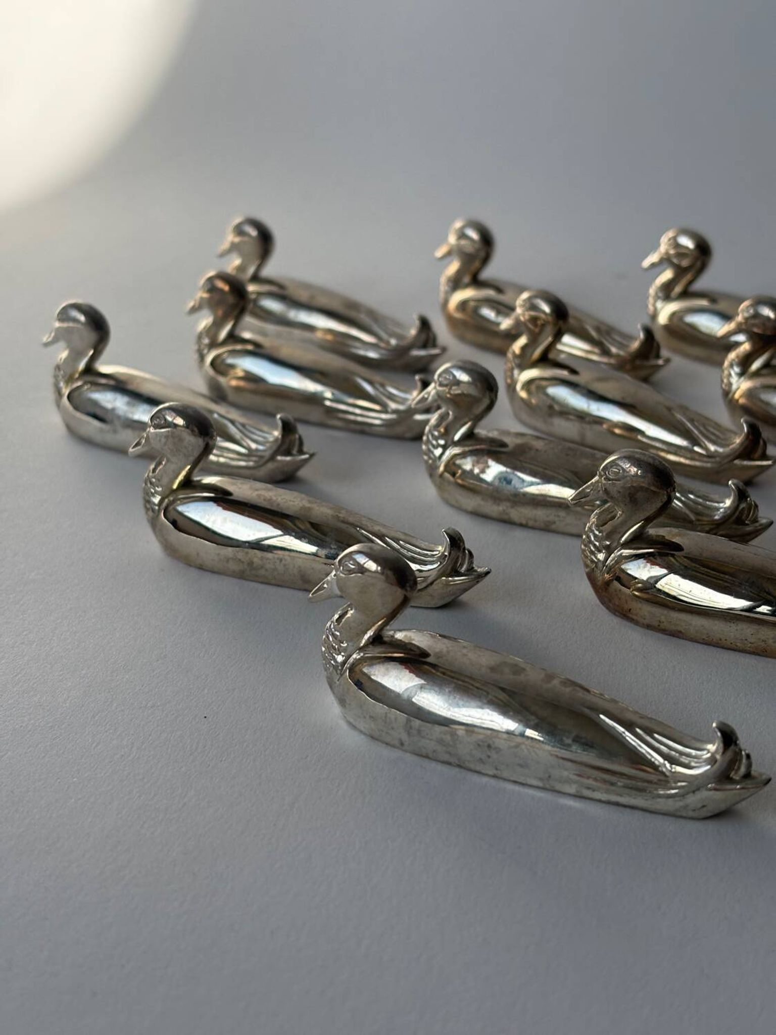 18 porte-couteaux en métal Canard