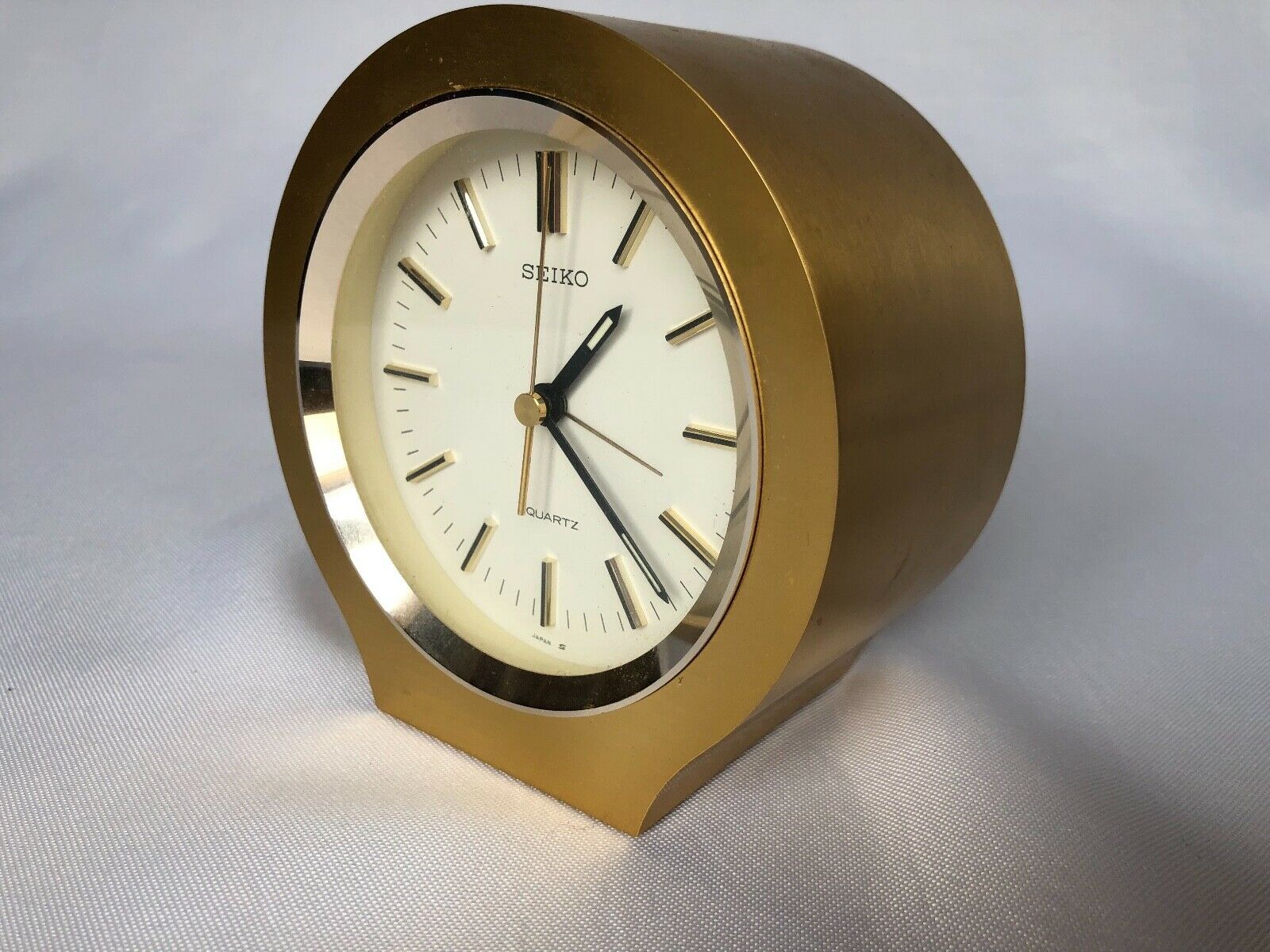 Seiko quartz vintage alarm clock