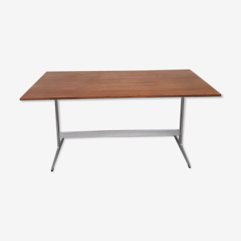 Table à manger en aluminium Arne Jacobsen pour Fritz Hansen