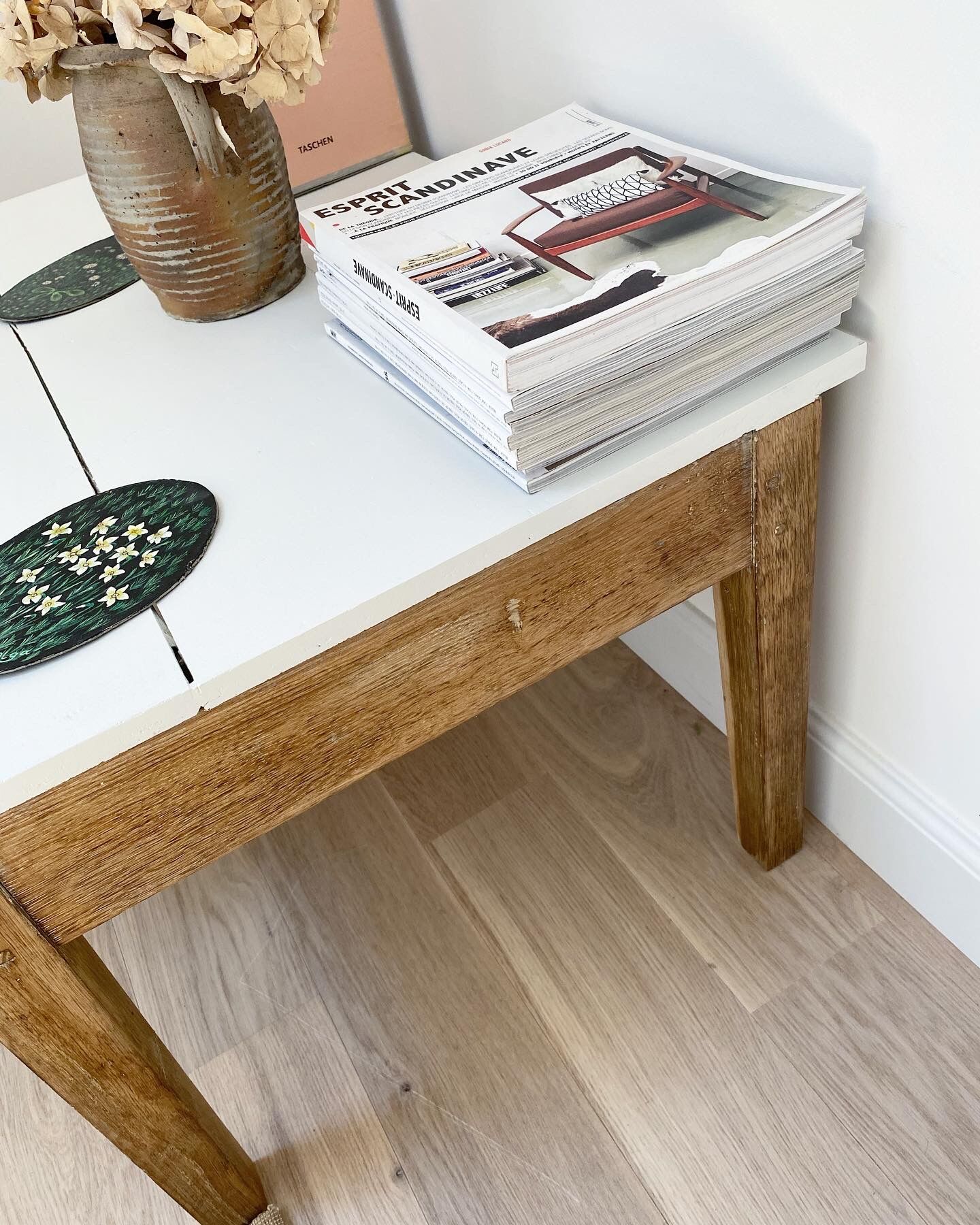 Country coffee table