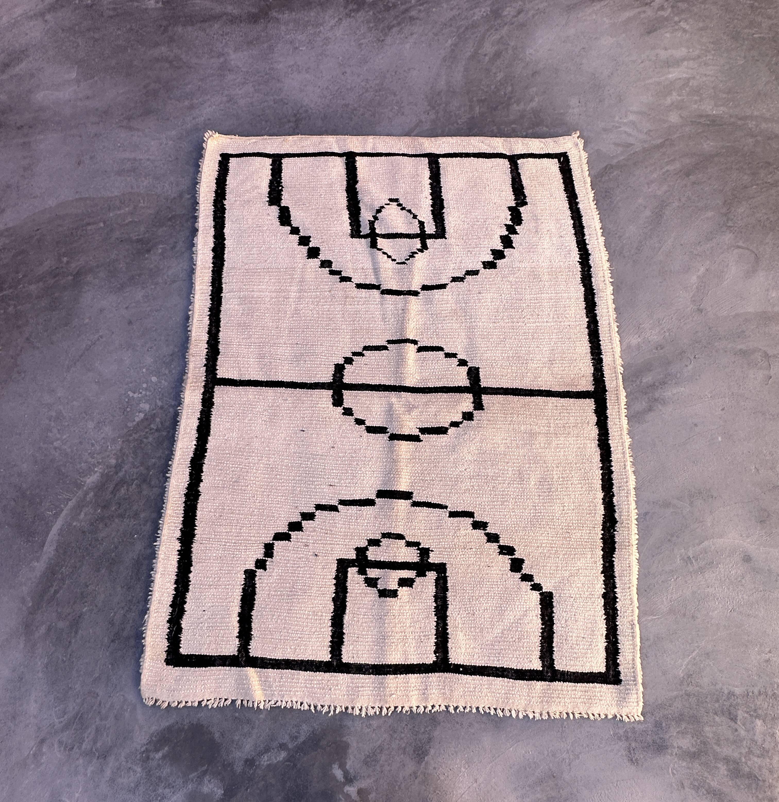 White Marmoucha Moroccan rug - 200 x 148 cm