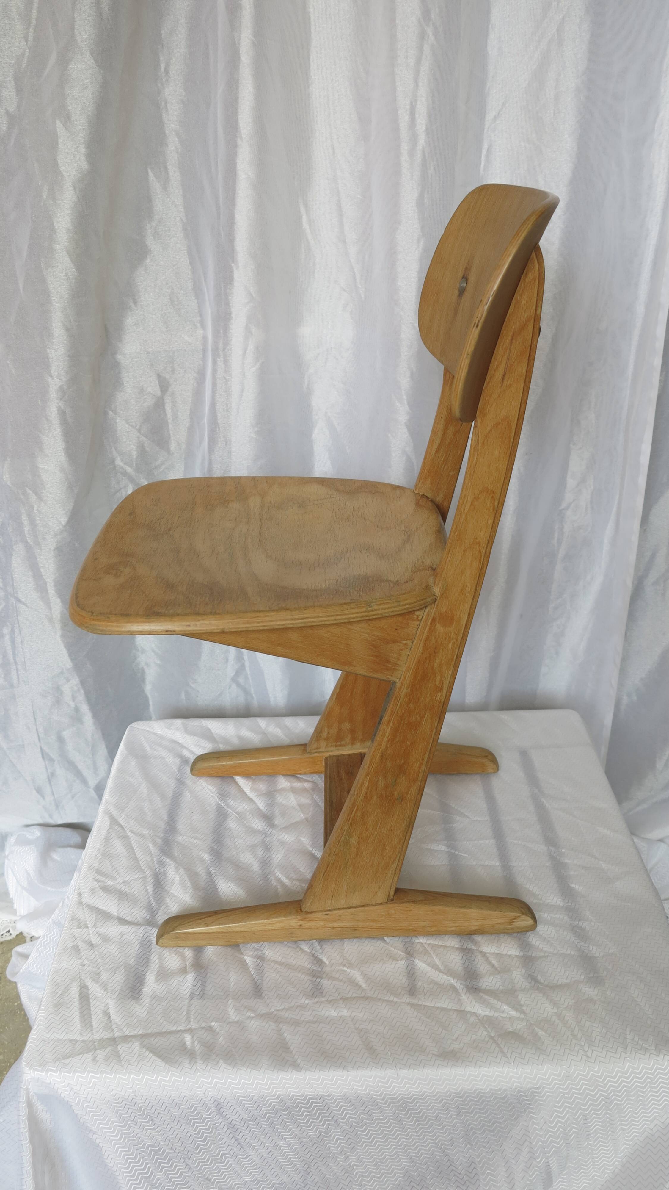 chaise enfant design bois clair