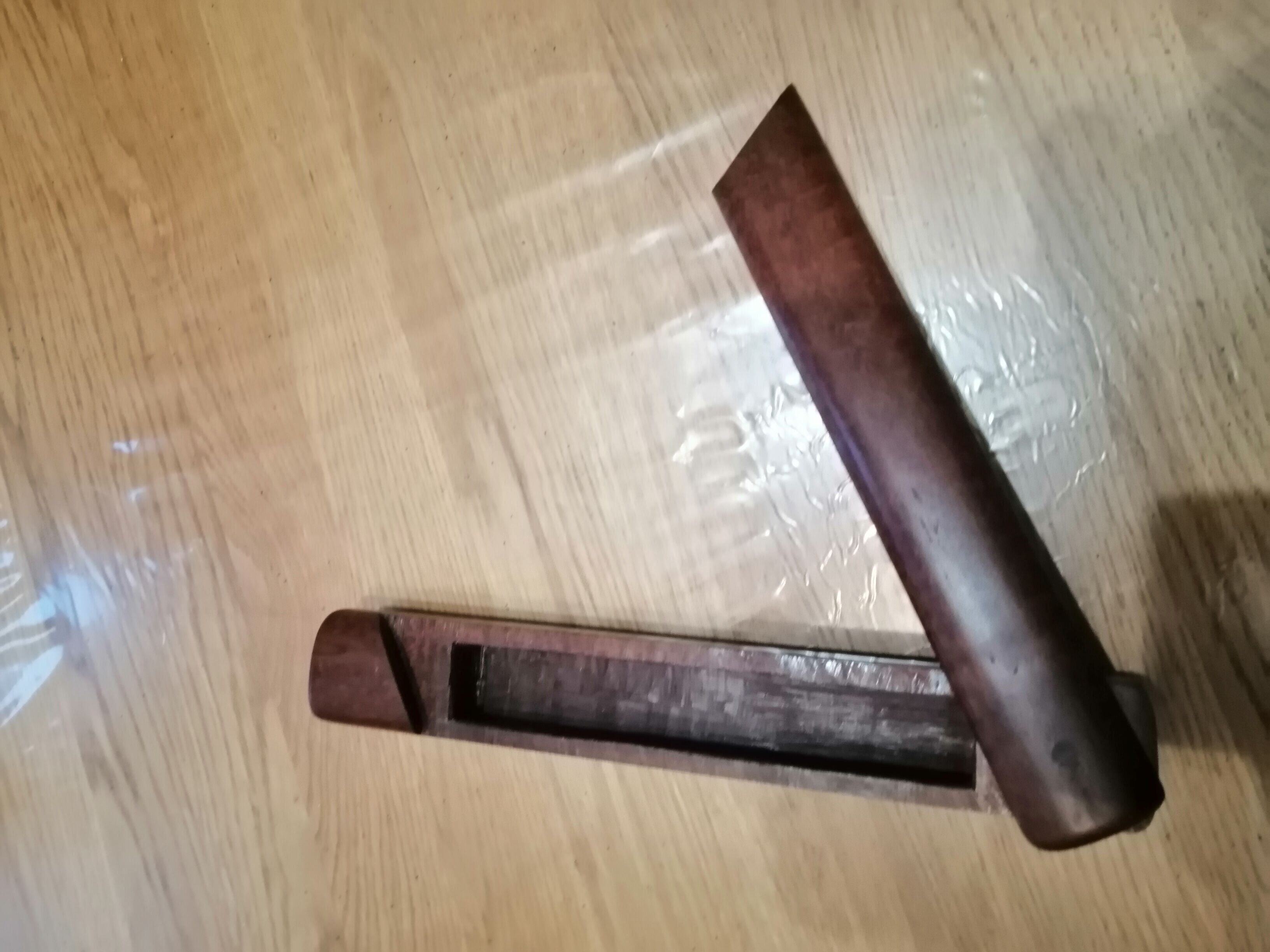 Ebony wooden pen storage box