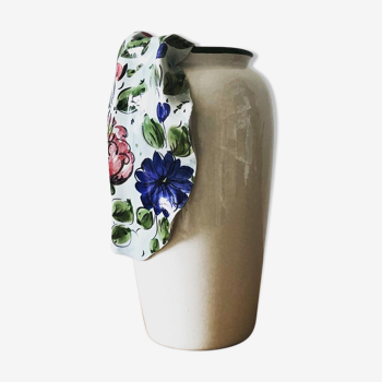 Draped effect vase