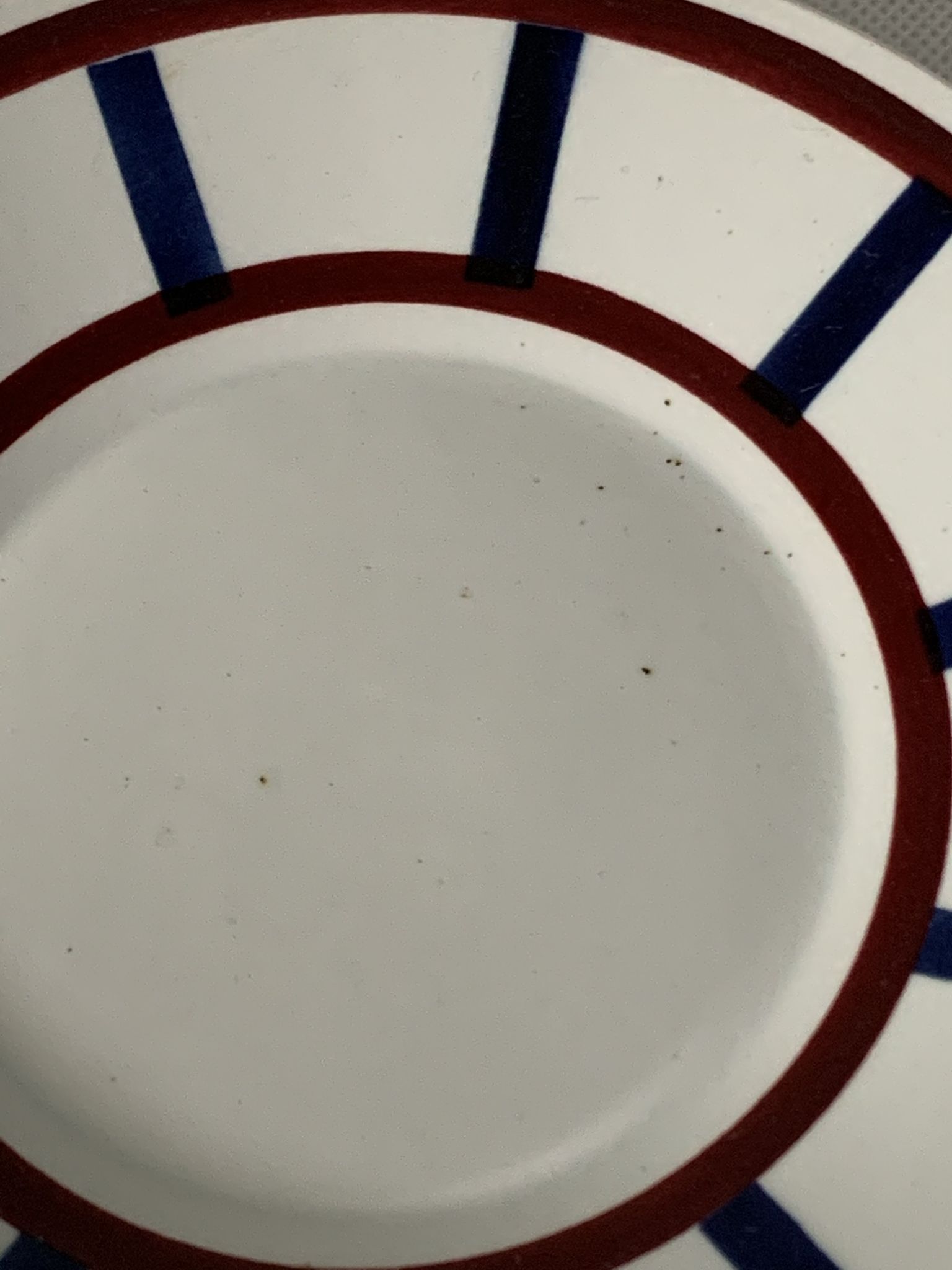 Pair of porcelain cups and cups Béarn HBCM Montereau