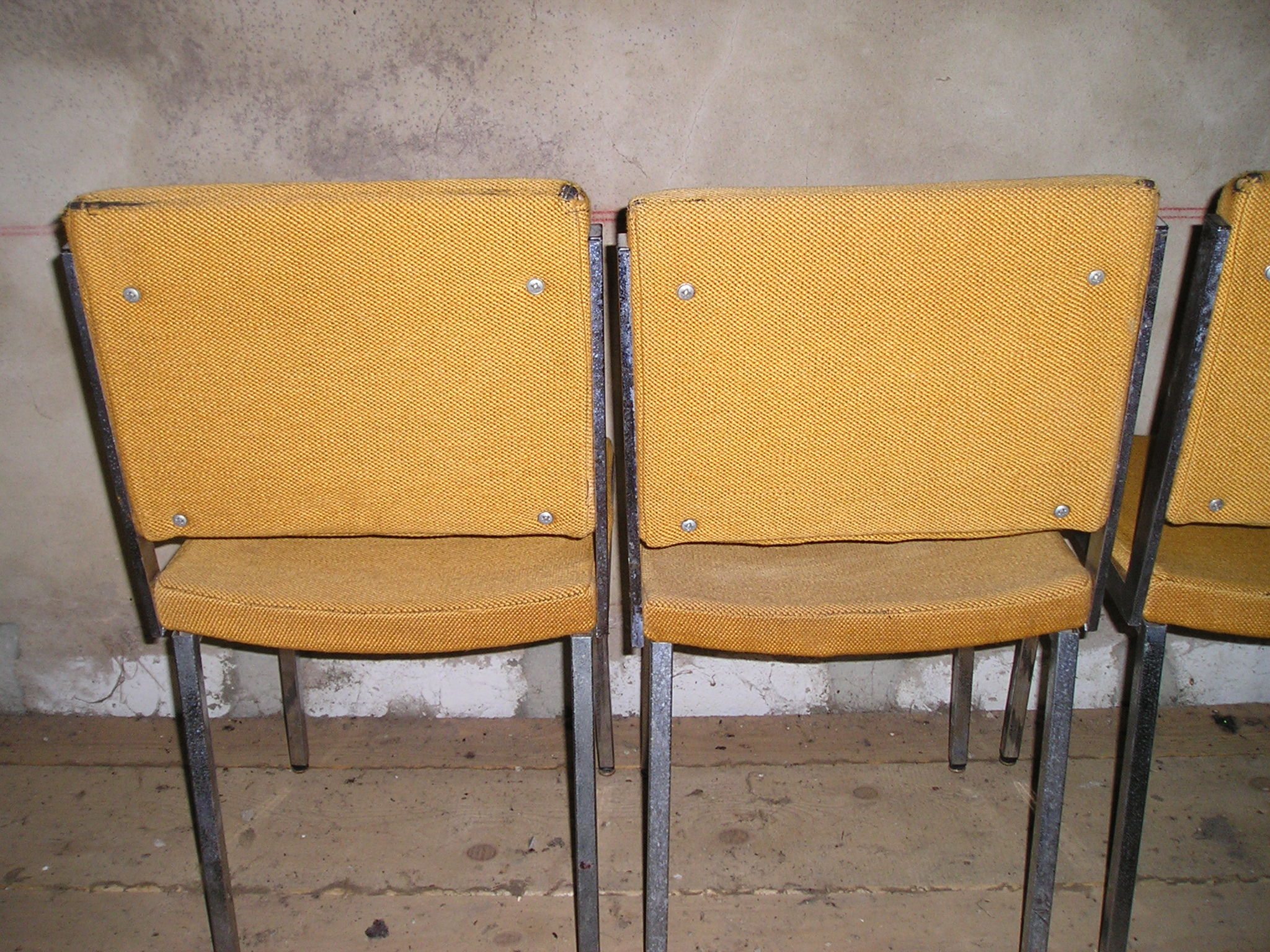 Set of 4 chrome metal chairs and 1970 fabric