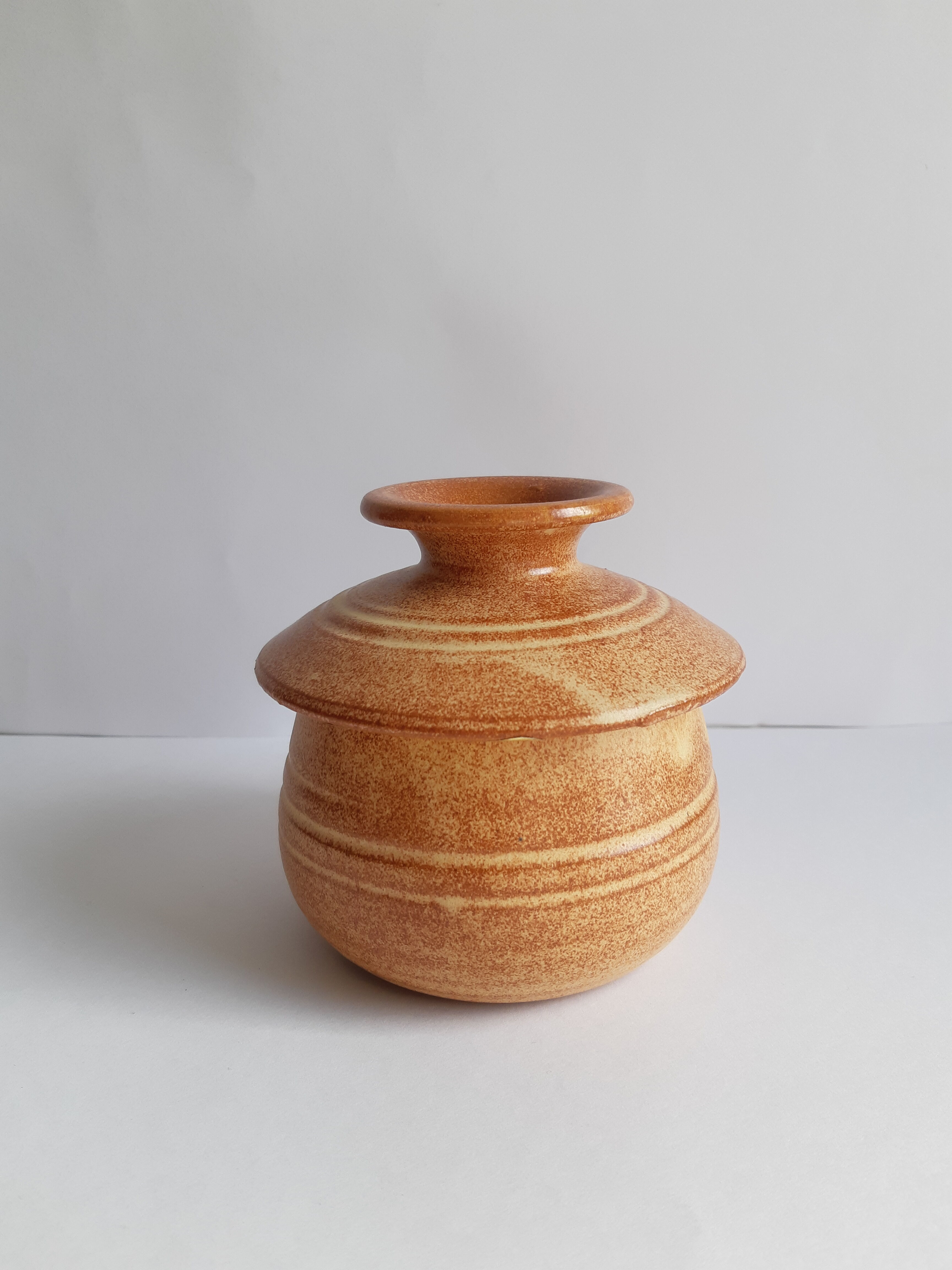 Sandstone butter maker