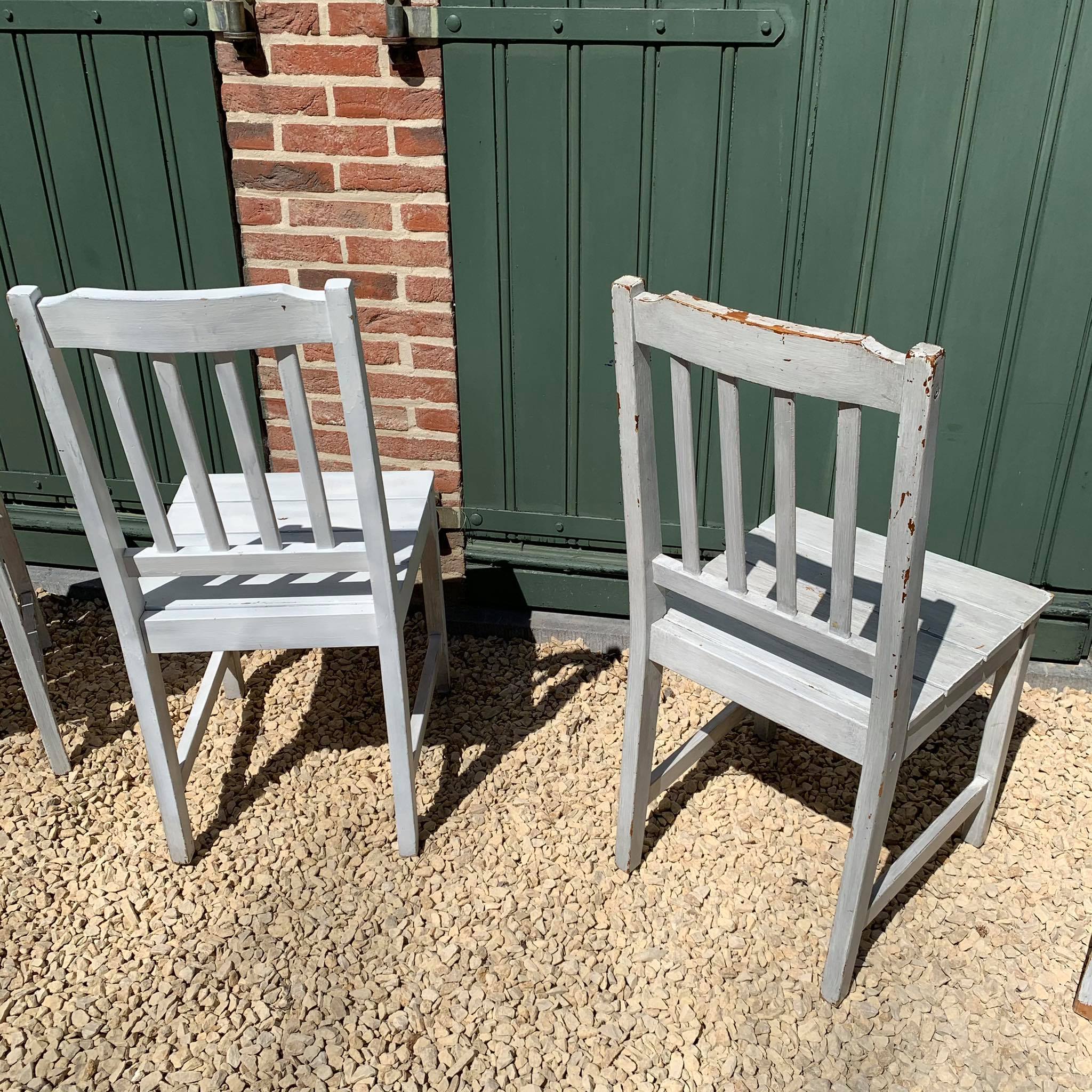 4 farm chairs