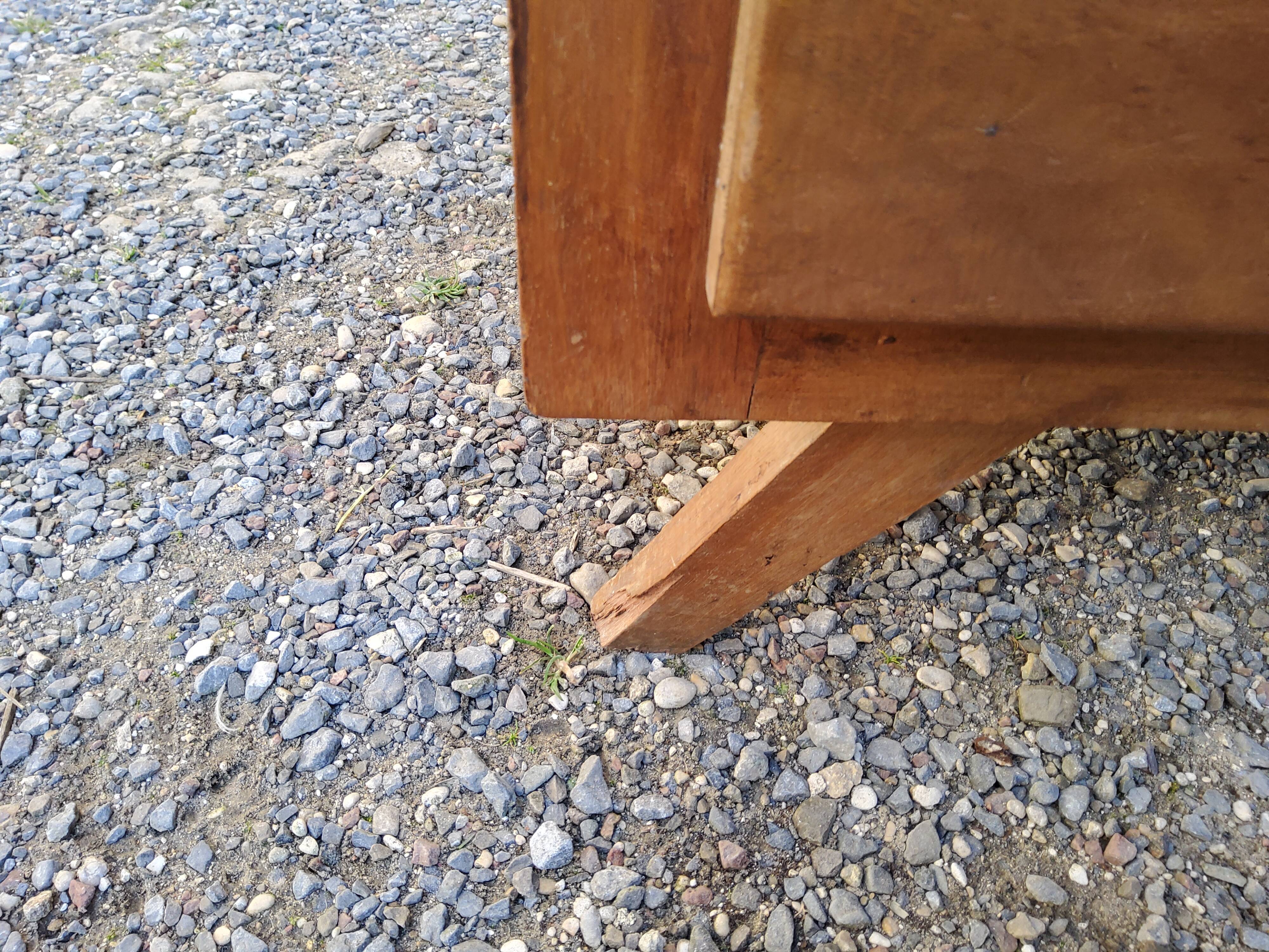 Comable compass feet