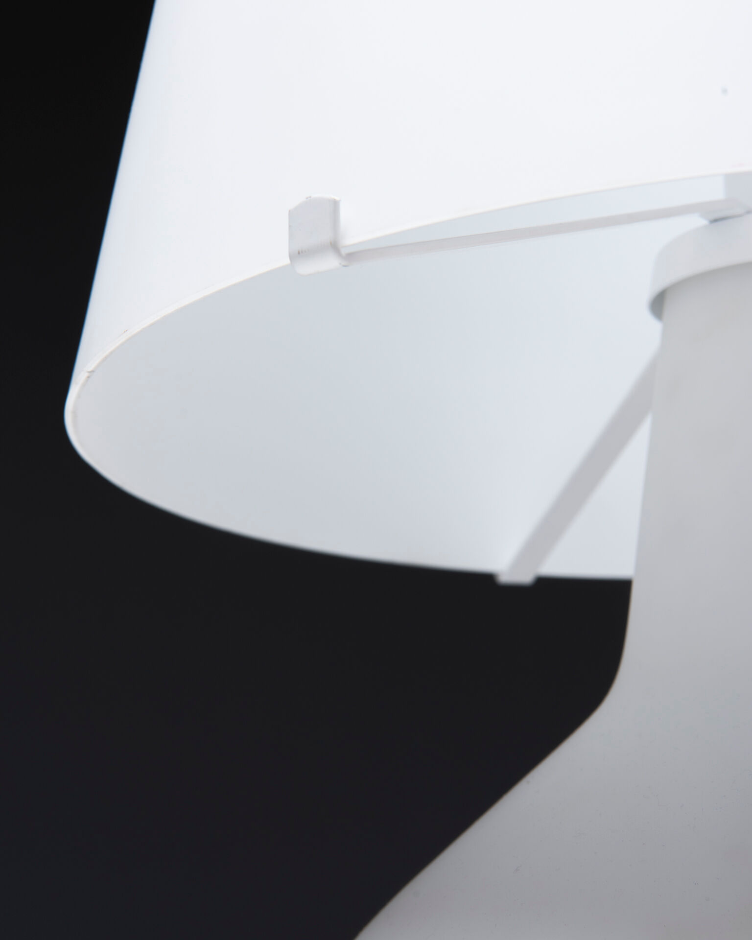 Floor lamp in white opaline glass, 1970's, italy