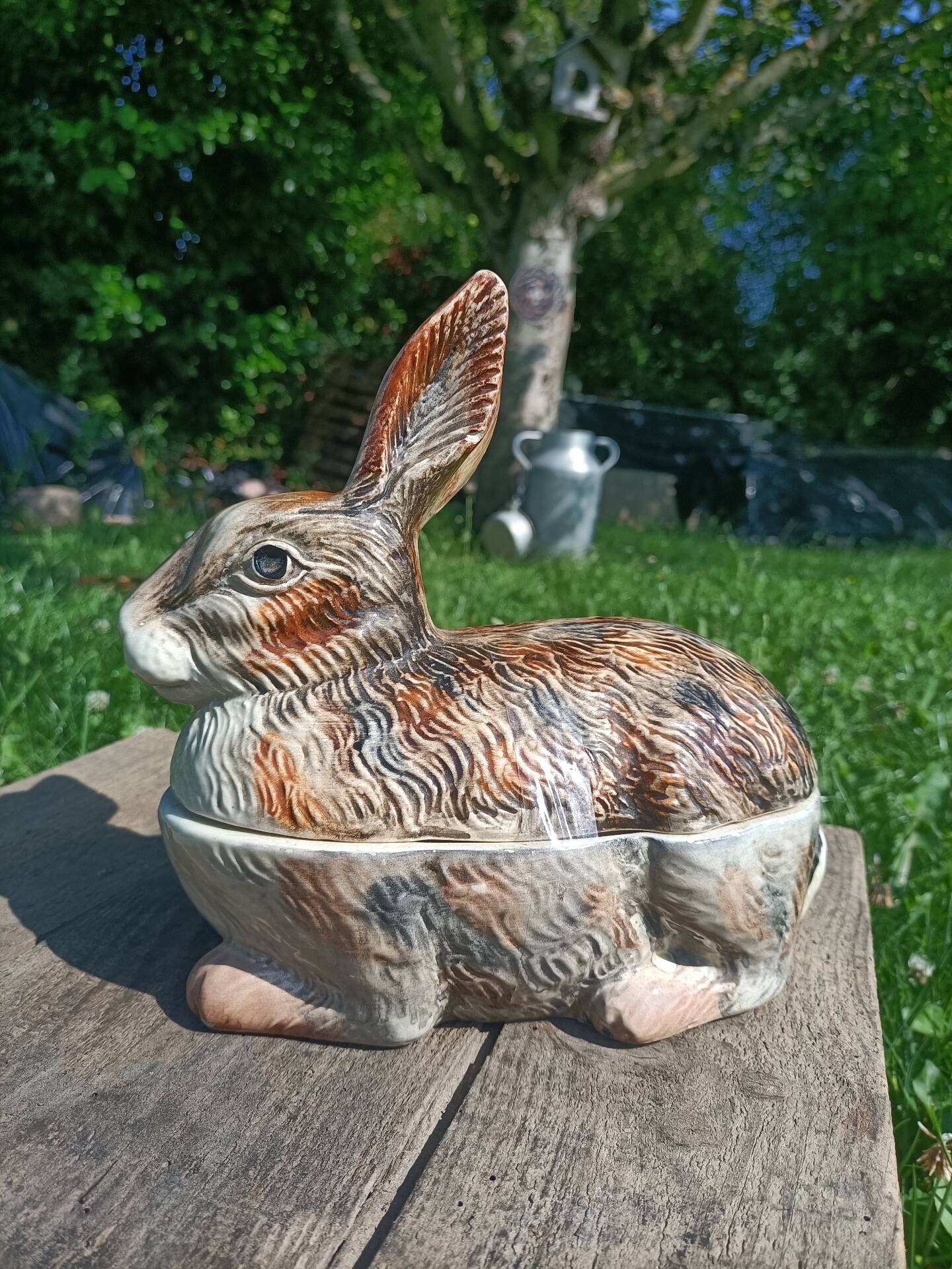 Hand-painted retro rabbit terrine Caugant 💐