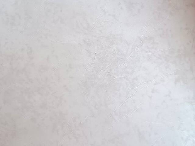 5 vintage chairs from the 60s, white leatherette, mahogany wood