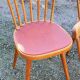 Set de 5 chaises vintage de bistrot en hêtre galette skaï rouge des années 50