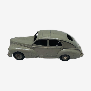 Voiture Dinky Toys Peugeot 203