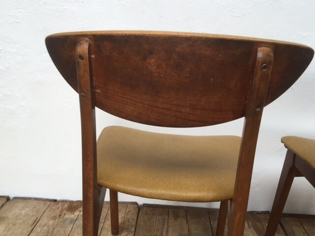 Pair of Scandinavian chairs wood