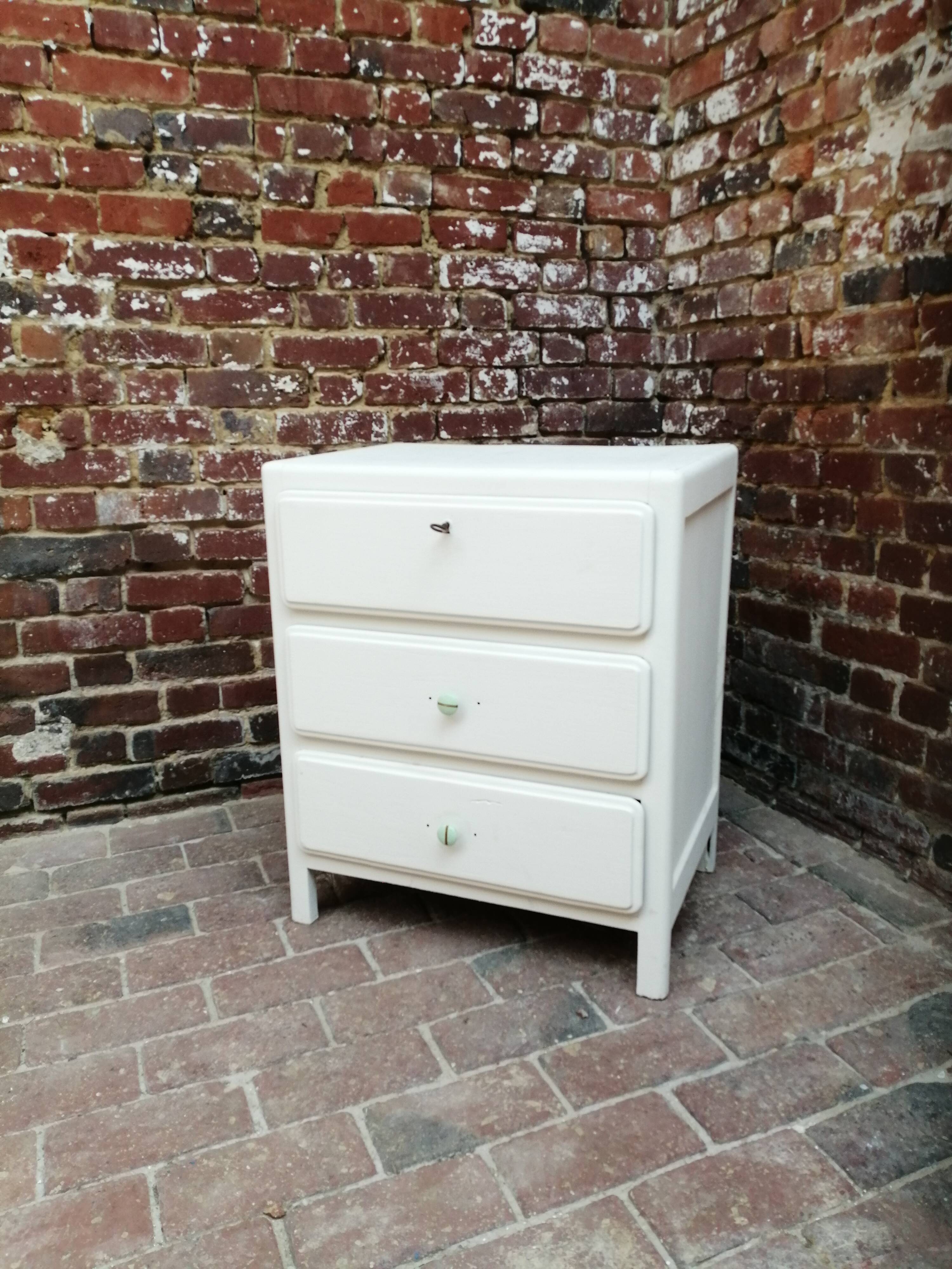 Ancienne commode d hôpital vintage années 50